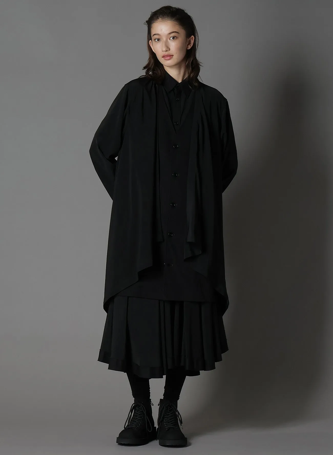 CREPE DE CHINE CIRCLE PANTS sold by Yohji Yamamoto product image thumbnail 2