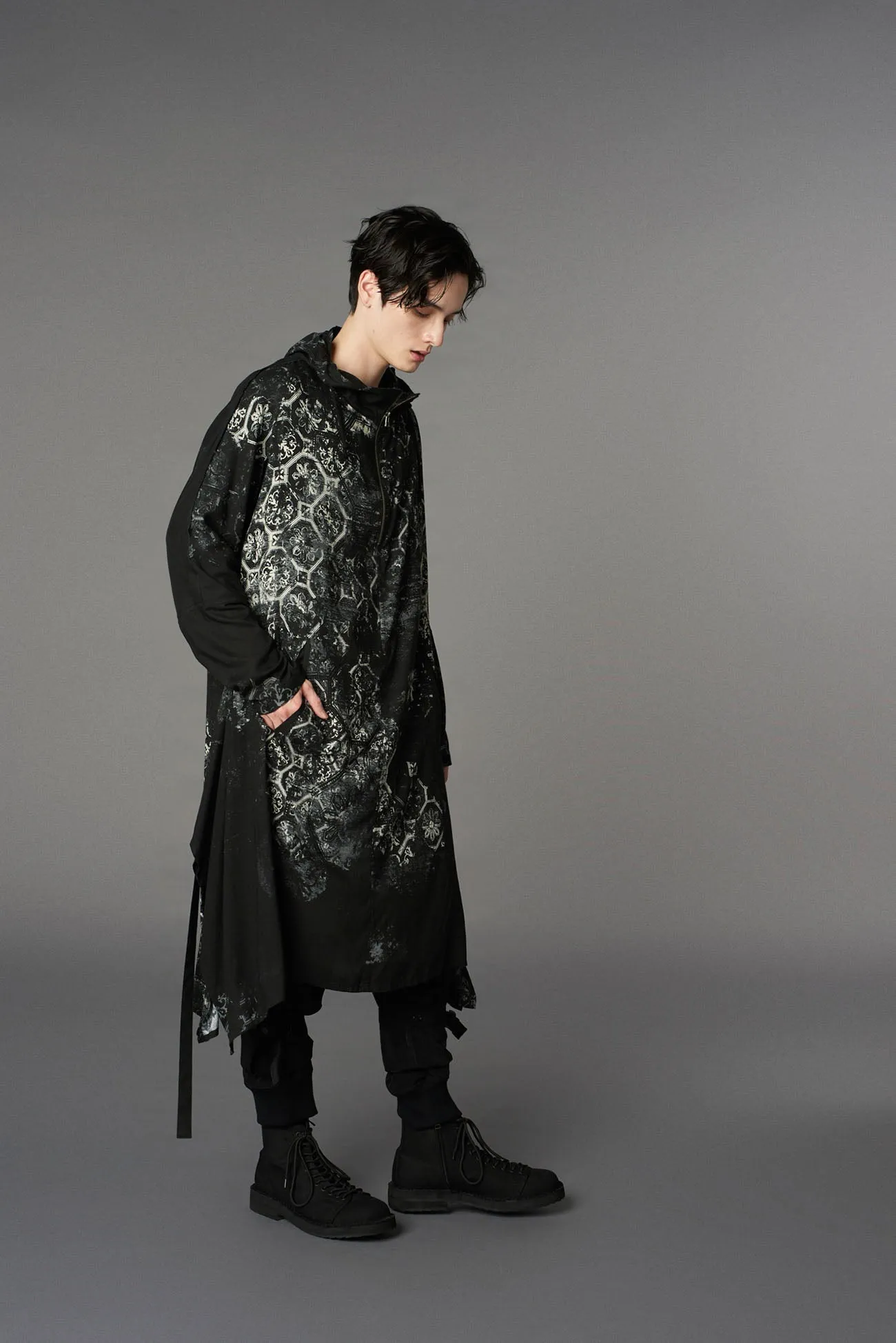 RAYON PRINT TILE PATTERN SIDE CUT-OUT DRESSES sold by Yohji Yamamoto product image thumbnail 4