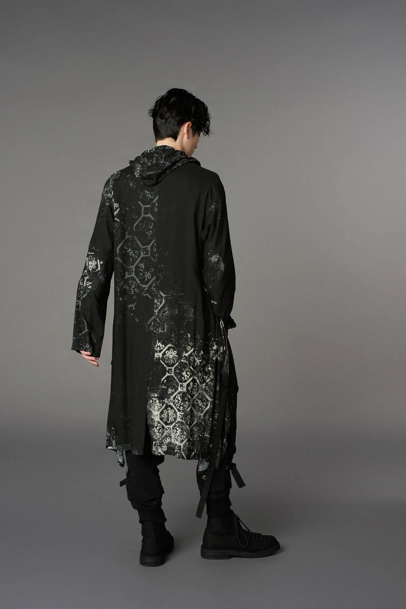 RAYON PRINT TILE PATTERN SIDE CUT-OUT DRESSES sold by Yohji Yamamoto product image thumbnail 3