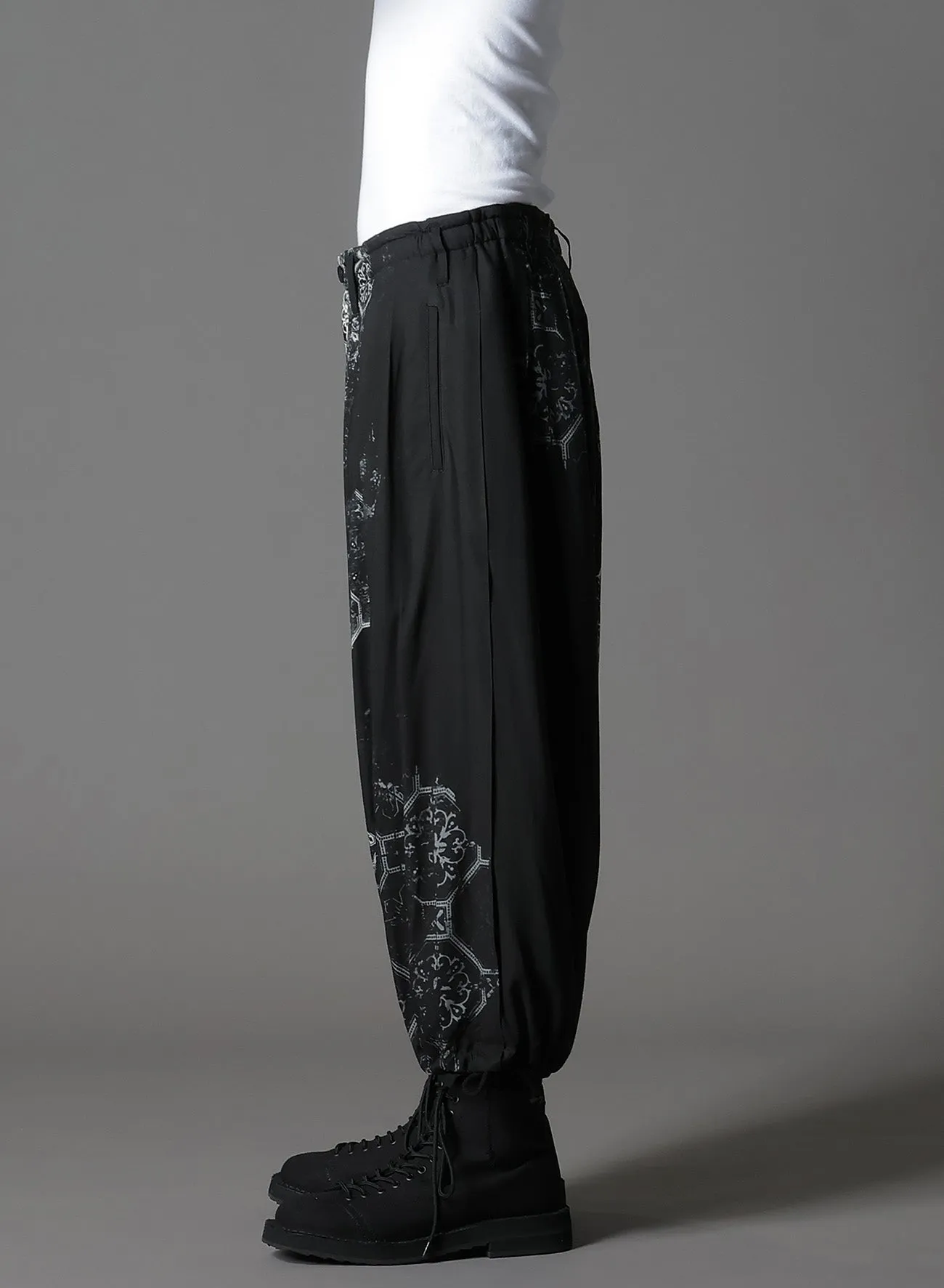 RAYON PRINT TILE PATTERN BALLOON PANTS sold by Yohji Yamamoto product image thumbnail 5