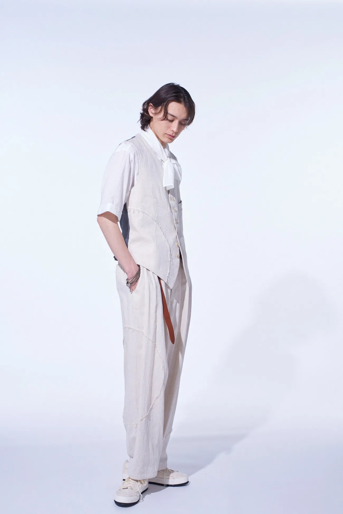 LINEN/COTTON HERRINGBONE ZIGZAG CUT-OUT VEST sold by Yohji Yamamoto product image thumbnail 5