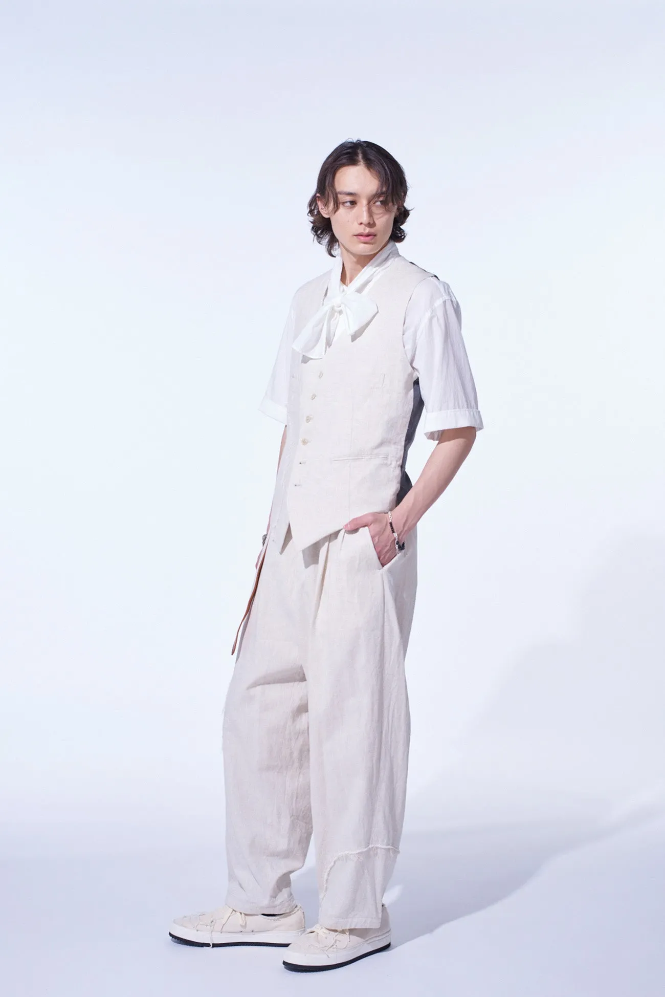 LINEN/COTTON HERRINGBONE ZIGZAG CUT-OUT VEST sold by Yohji Yamamoto product image thumbnail 3