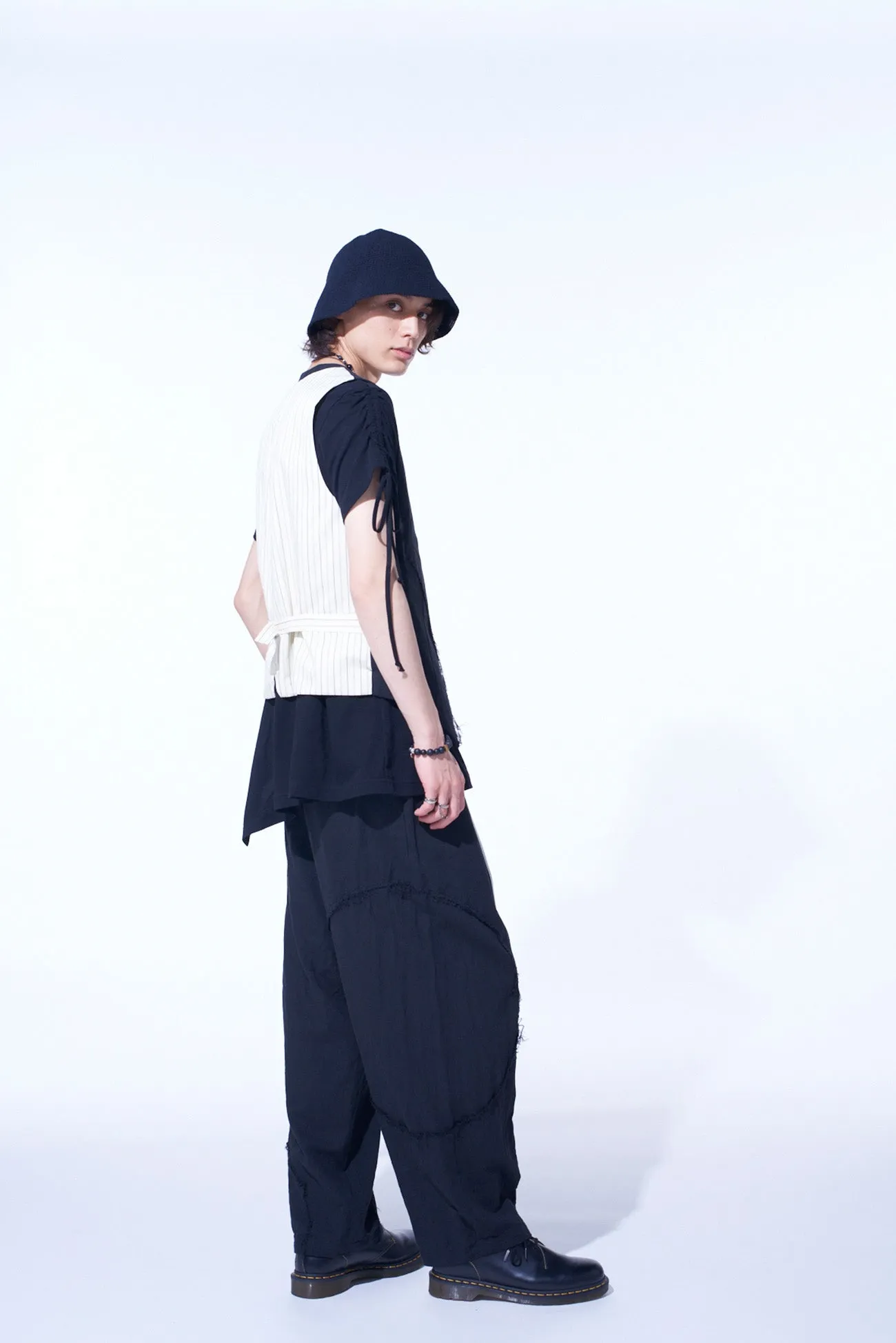 LINEN/COTTON HERRINGBONE ZIGZAG CUT-OUT VEST sold by Yohji Yamamoto product image thumbnail 5