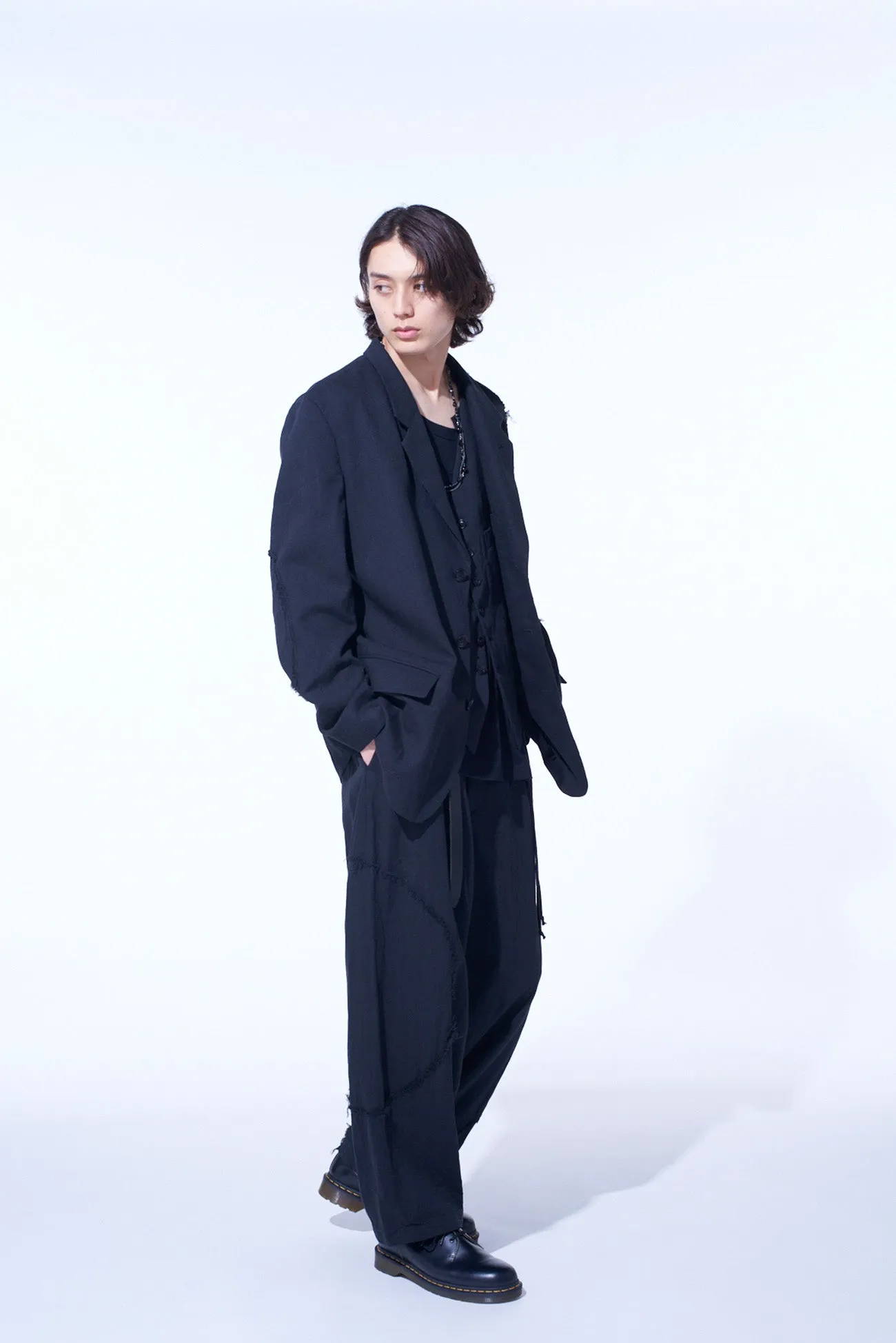 LINEN/COTTON HERRINGBONE ZIGZAG CUT-OUT JACKET sold by Yohji Yamamoto product image thumbnail 4