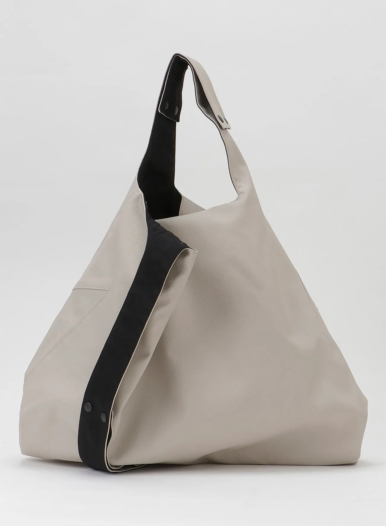 INFINITE(Apple Leather) sold by Yohji Yamamoto product image thumbnail 5