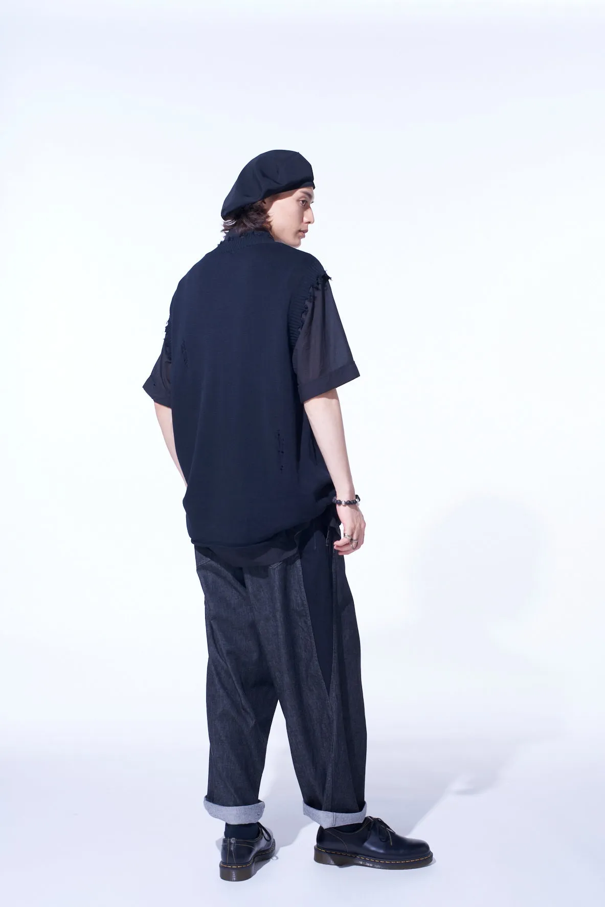 COMPACT TWIST 10G DAMAGED KNITTED VEST sold by Yohji Yamamoto product image thumbnail 4