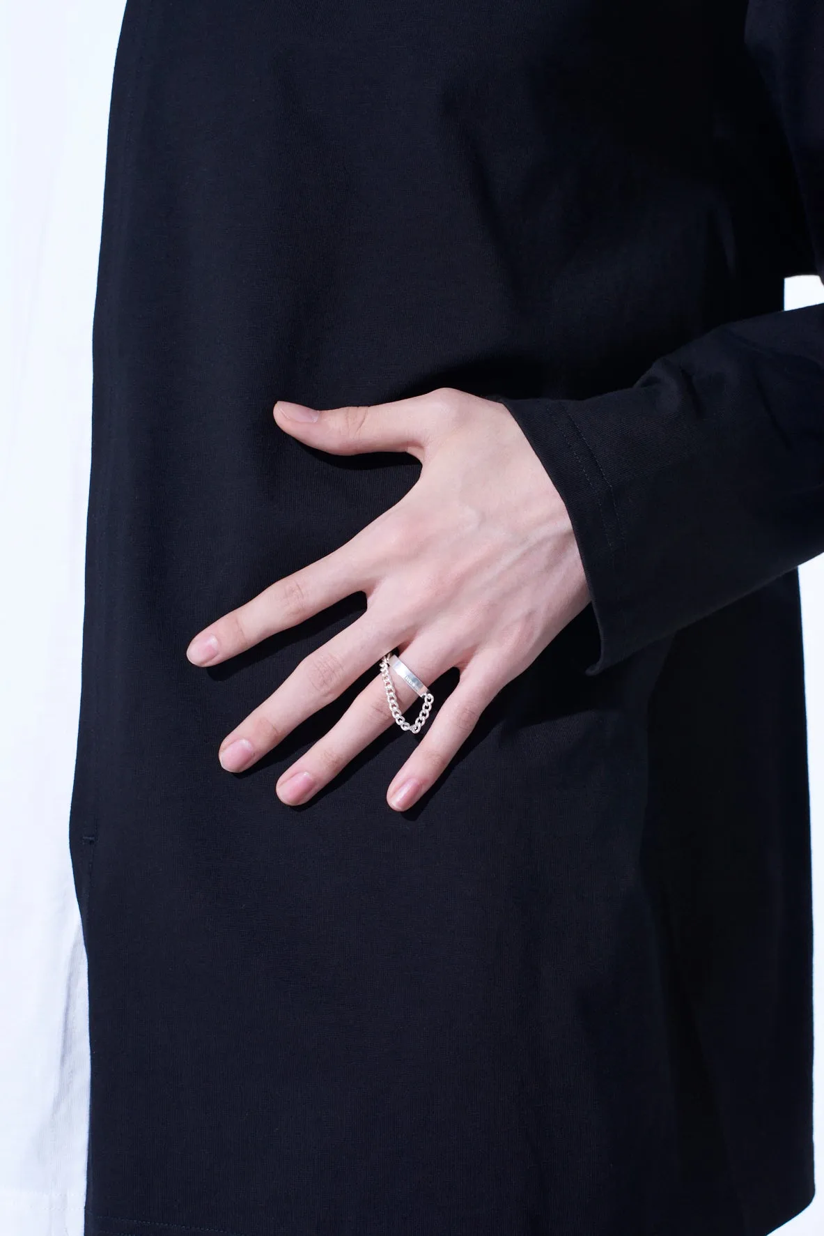 BRASS CHAIN EAR CUFF CHAIN RING sold by Yohji Yamamoto product image thumbnail 3