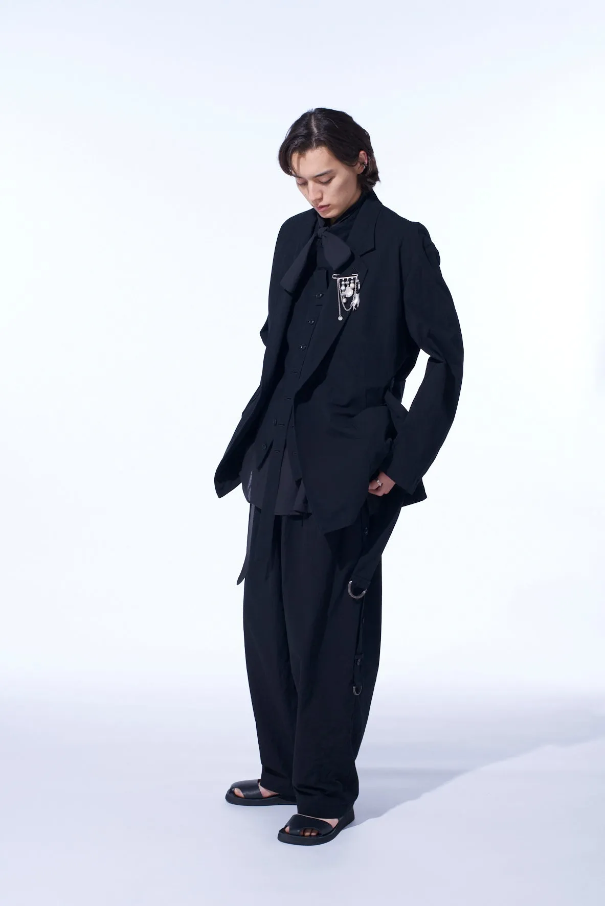 COTTON/LINEN DUNGAREE BELTED JACKET sold by Yohji Yamamoto product image thumbnail 3