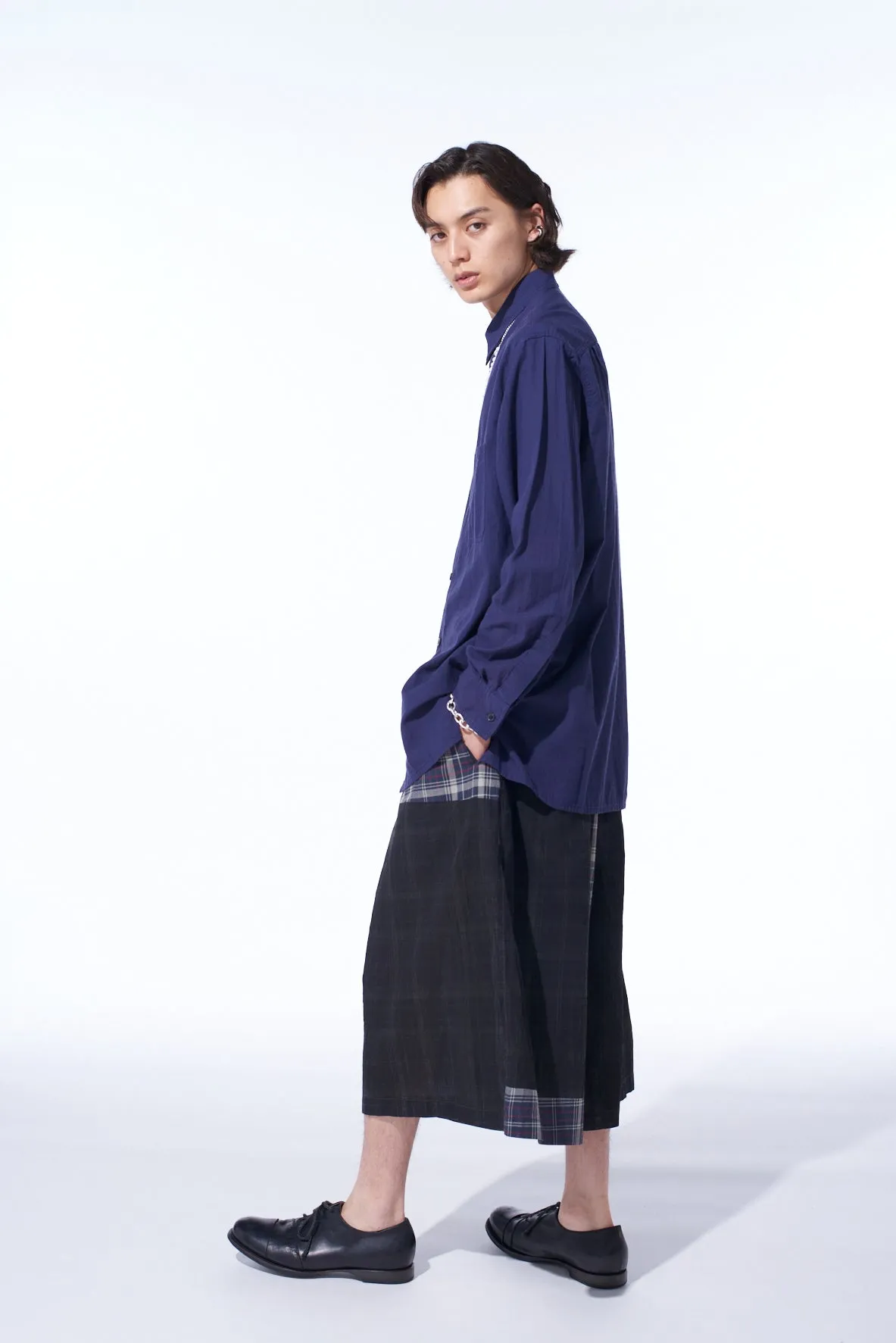 BROADCLOTH CHAMBRAY LOOSE-FIT REGULAR COLLAR SHIRT sold by Yohji Yamamoto product image thumbnail 3