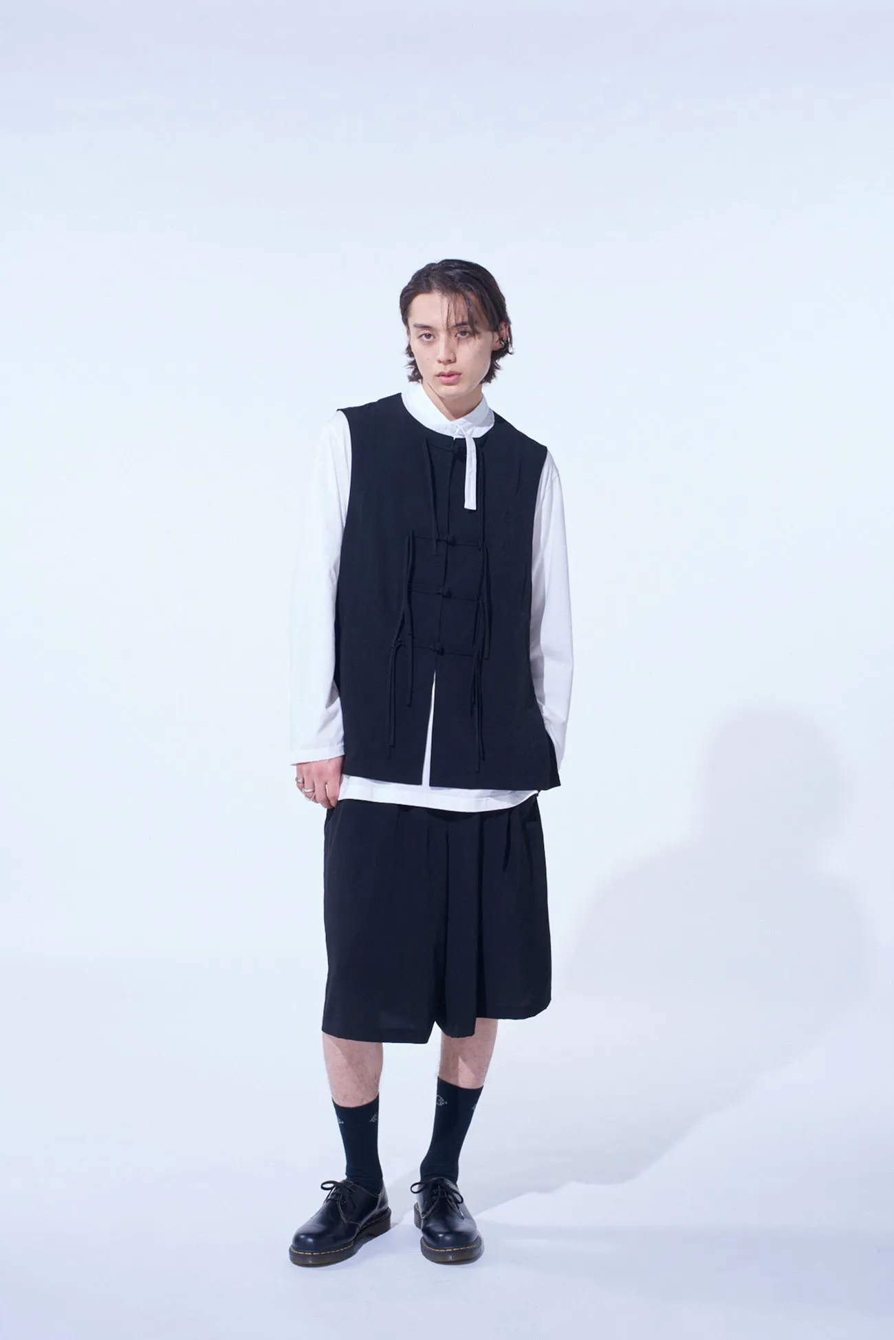 CREPE de CHINE WIDE SHORTS sold by Yohji Yamamoto product image thumbnail 2