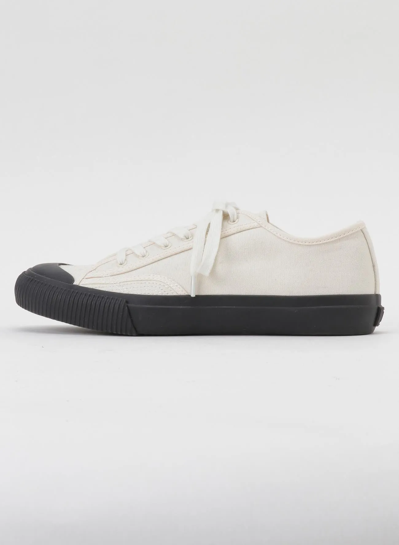 NO.9 CANVAS FLAT SNEAKERS sold by Yohji Yamamoto product image thumbnail 3