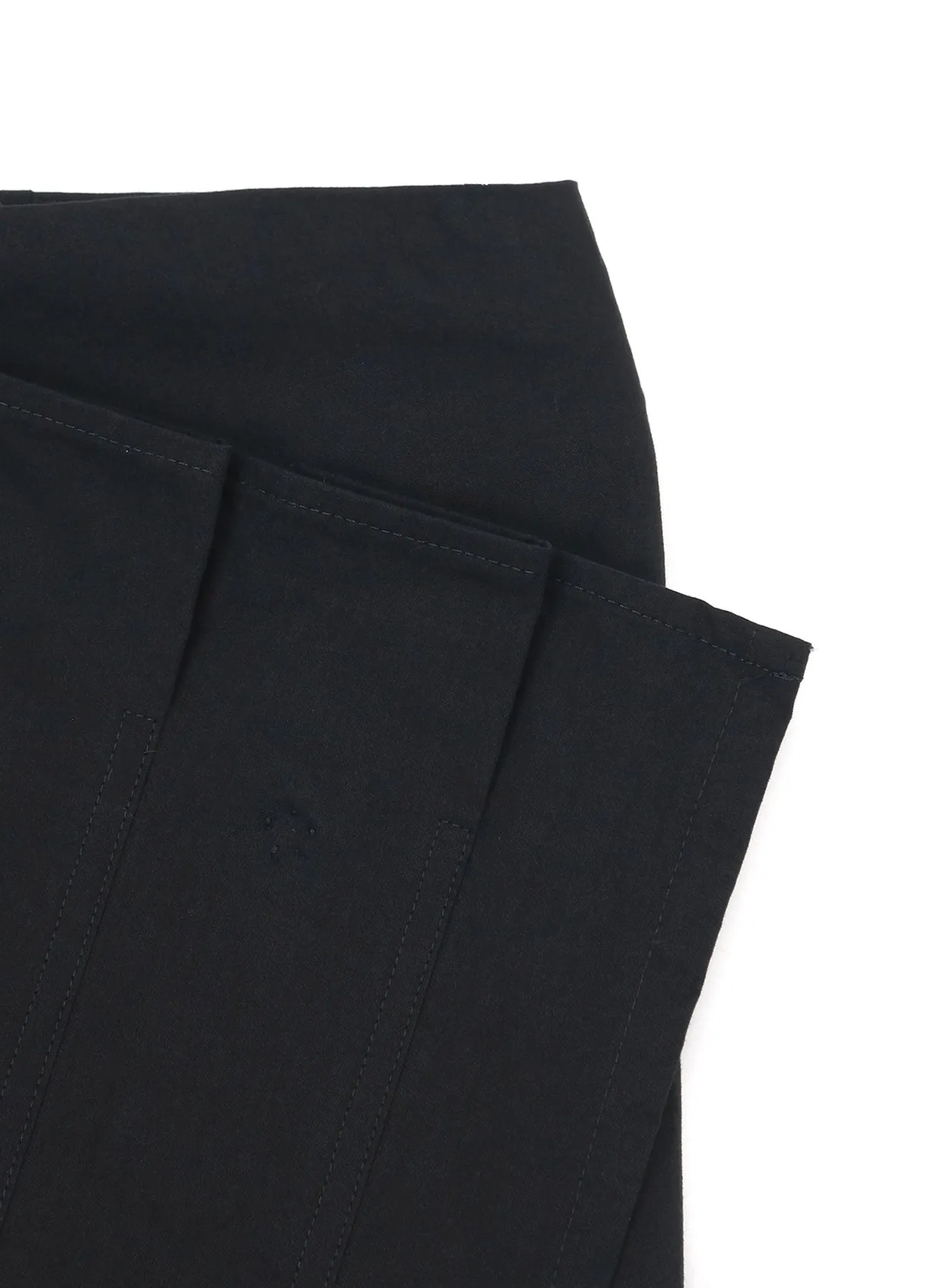 LIGHT TWILL COTTON PLEATED WRAP SKIRT sold by Yohji Yamamoto product image thumbnail 4