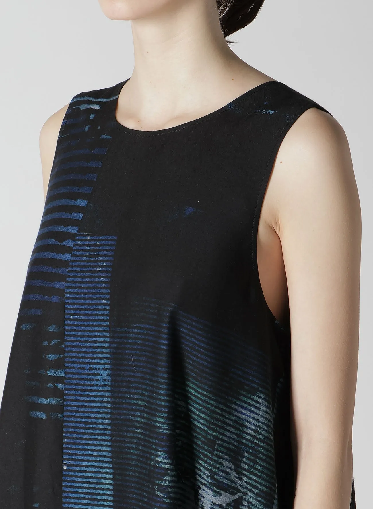 CUPRO BLURRY FLOWER PRINT BELT TENT DRESS sold by Yohji Yamamoto product image thumbnail 5