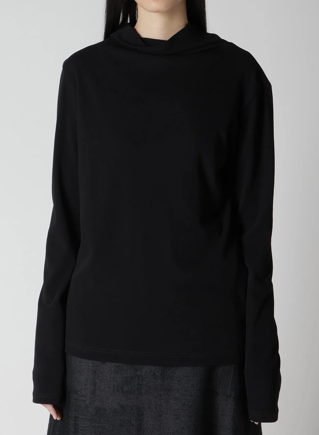 HARD-TWIST BACK BUTTON OFF-NECK T sold by Yohji Yamamoto product image thumbnail 4