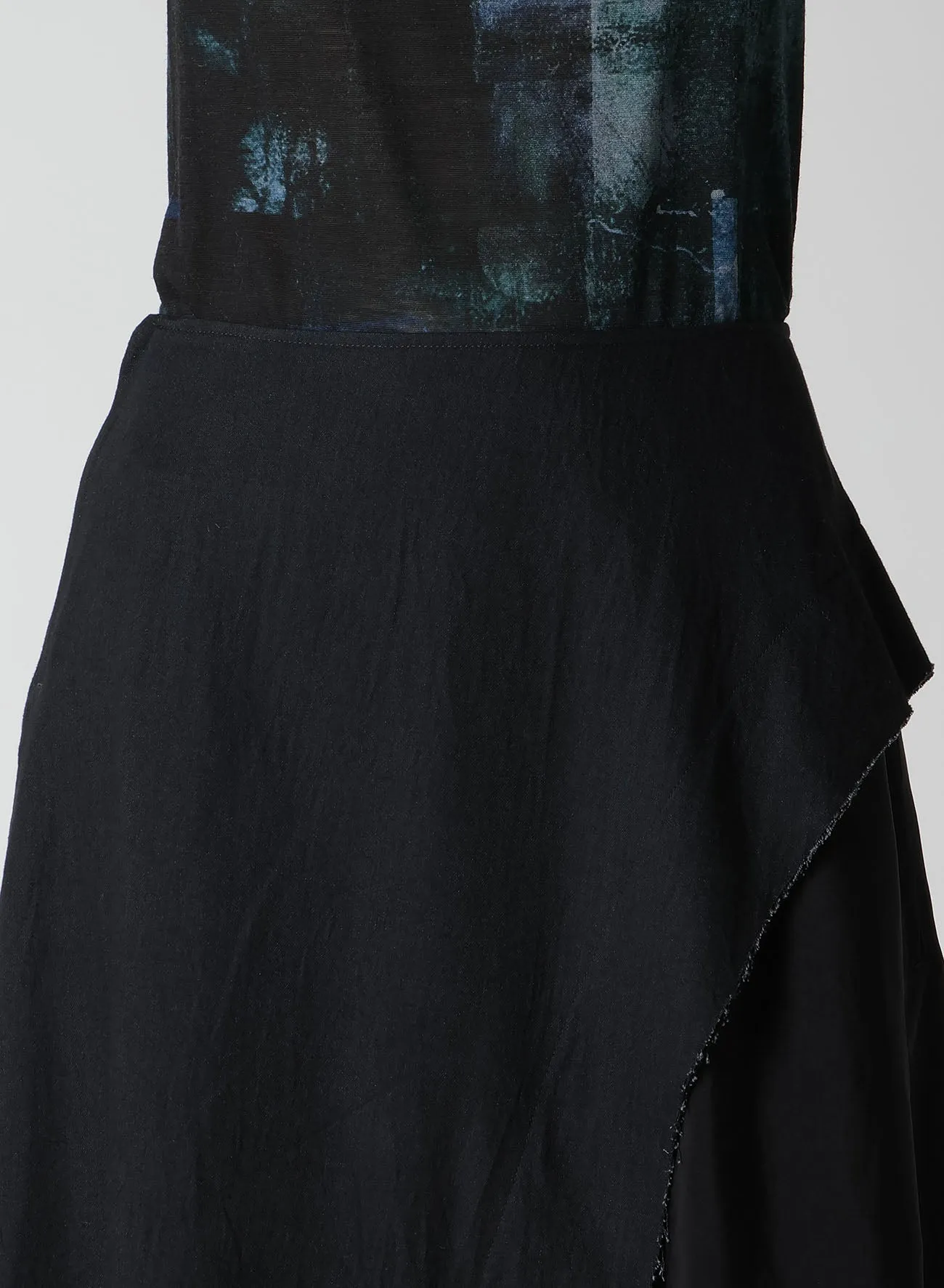 CREPE de CHINE/6oz DENIM LEFT FLARE SKIRT sold by Yohji Yamamoto product image thumbnail 5