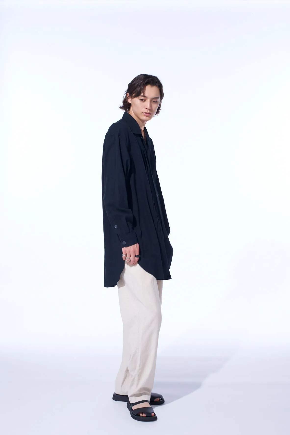 COTTON/LINEN POPLIN PLEATED OVERSIZE SHIRT sold by Yohji Yamamoto product image thumbnail 5