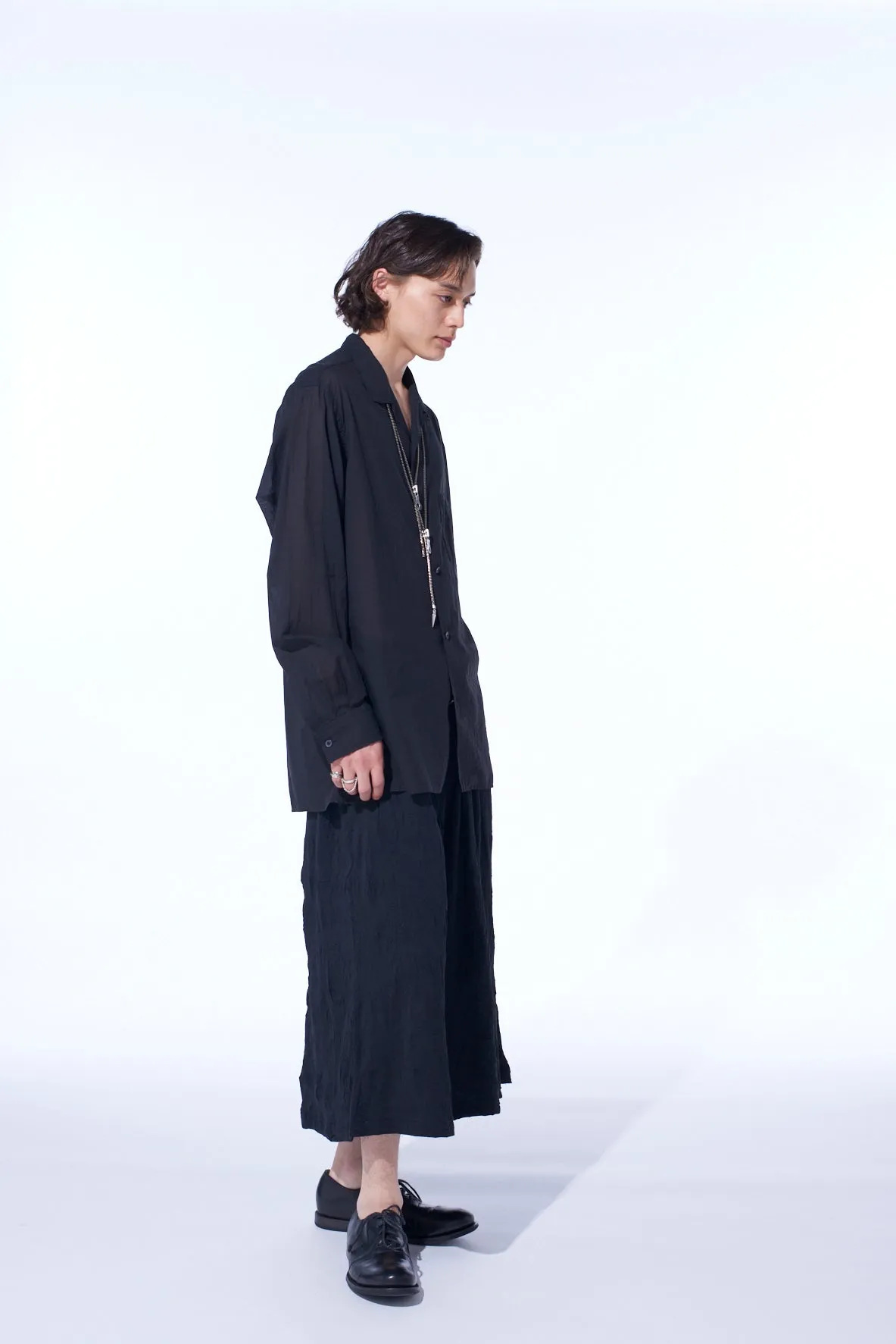 COTTON SILK LOAN LOOSE-FIT OPEN COLLAR SHIRT sold by Yohji Yamamoto product image thumbnail 5