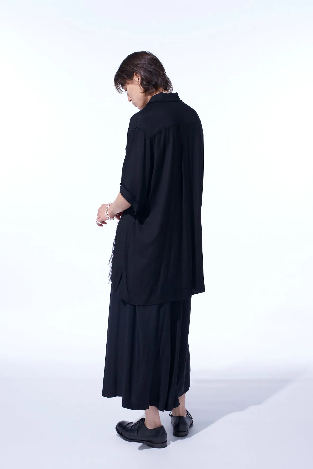 VISCOSE TWILL CUT-OFF OPEN-COLLAR SHIRT sold by Yohji Yamamoto product image thumbnail 3