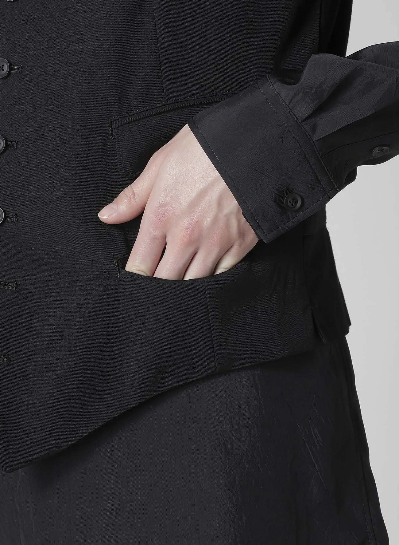 WOOL GABARDINE 7BUTTONS VEST sold by Yohji Yamamoto product image thumbnail 4