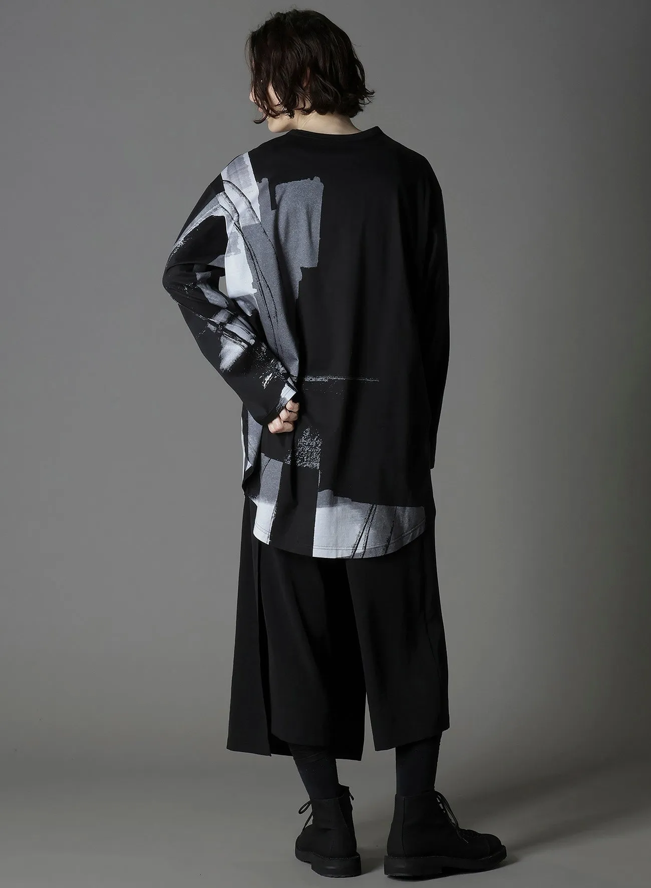 SILKETTE JERSEY PAINT PATTERN HEM JUMBO LONG SLEEVED T-SHIRT sold by Yohji Yamamoto product image thumbnail 4