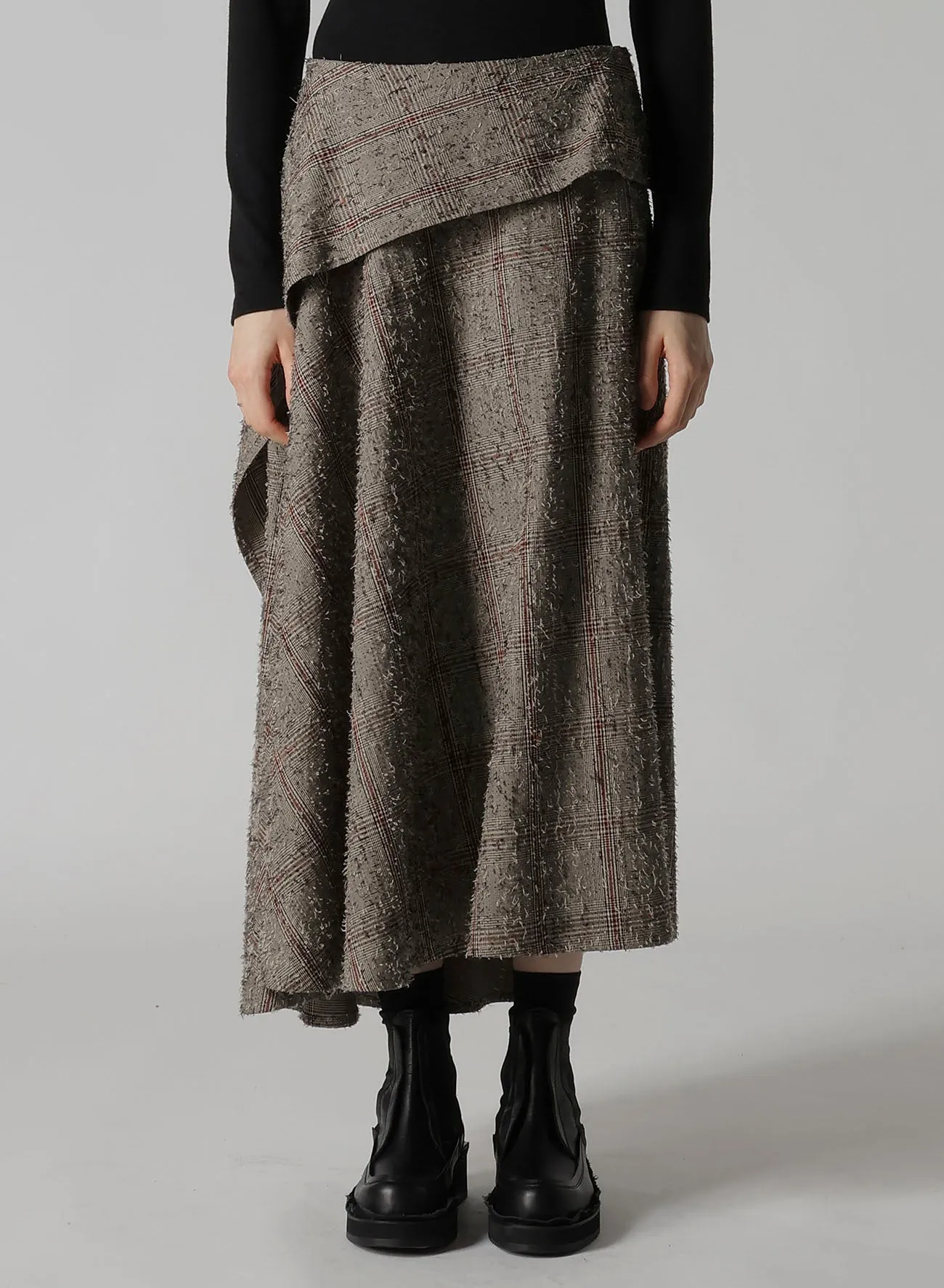 NEEDLE-PUNCHED ASYMMETRIC SKIRT sold by Yohji Yamamoto product image thumbnail 4