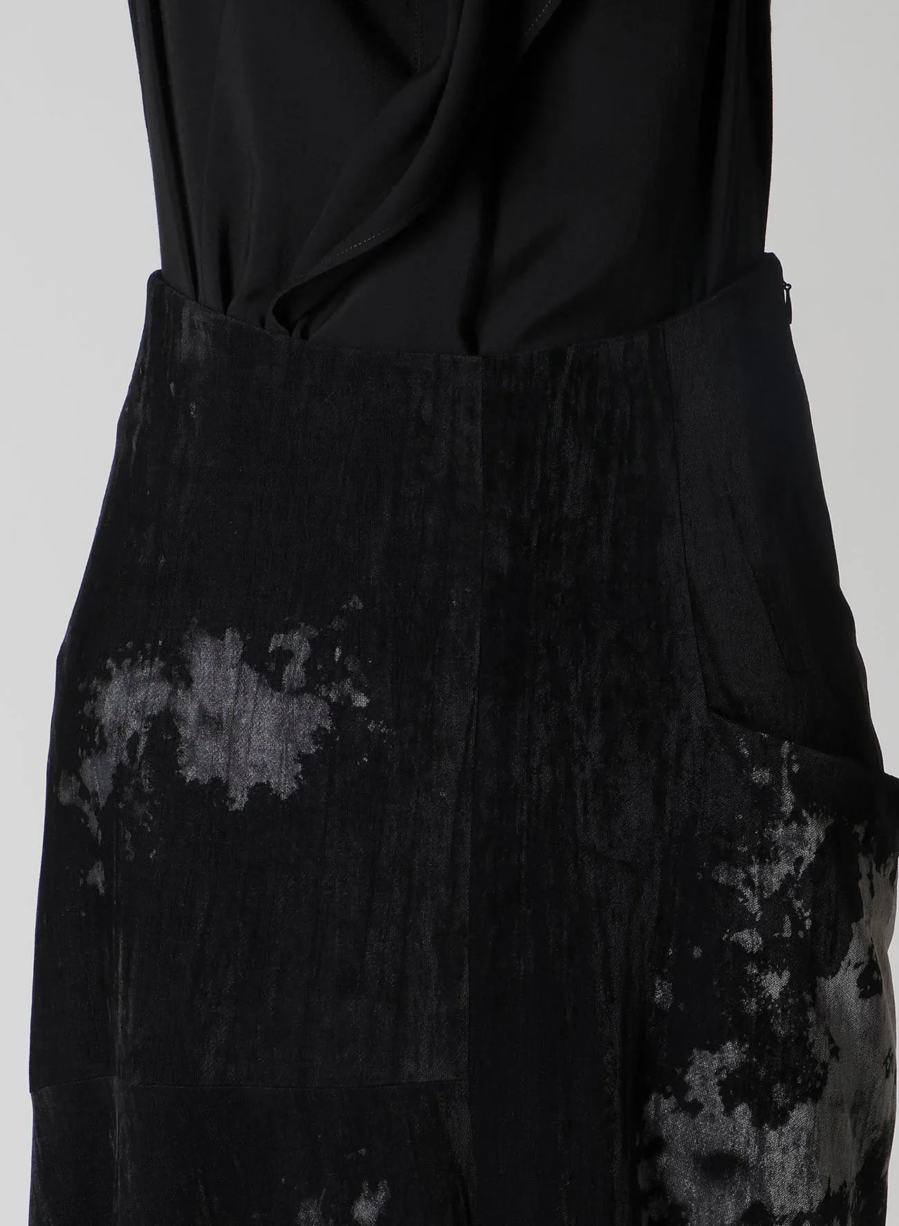 DISCHARGE-PRINTED VELVET SIDE DRAPE SKIRT sold by Yohji Yamamoto product image thumbnail 5