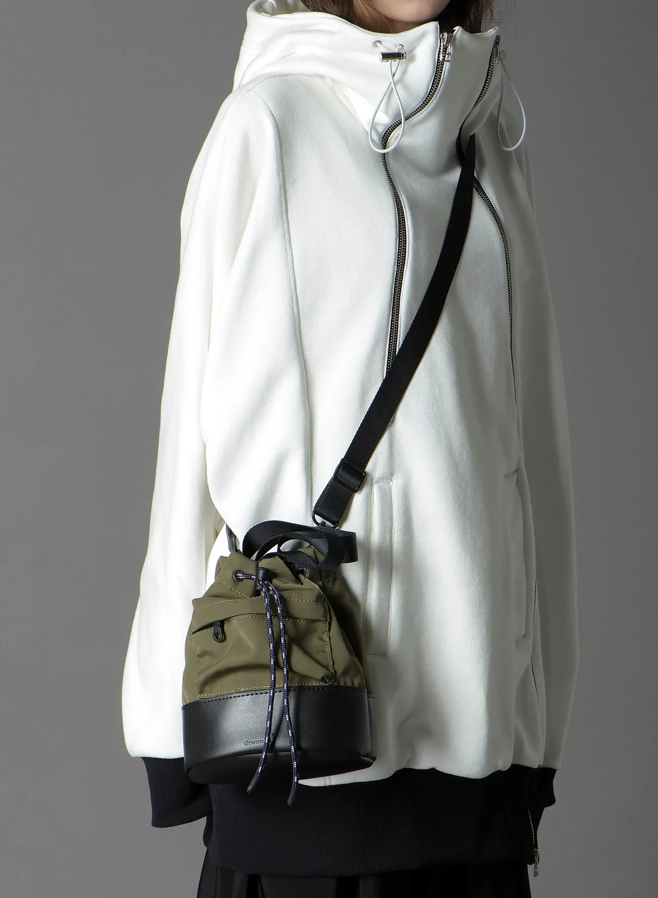 WRINKLED NYLON 2 WAY POUCH sold by Yohji Yamamoto product image thumbnail 3