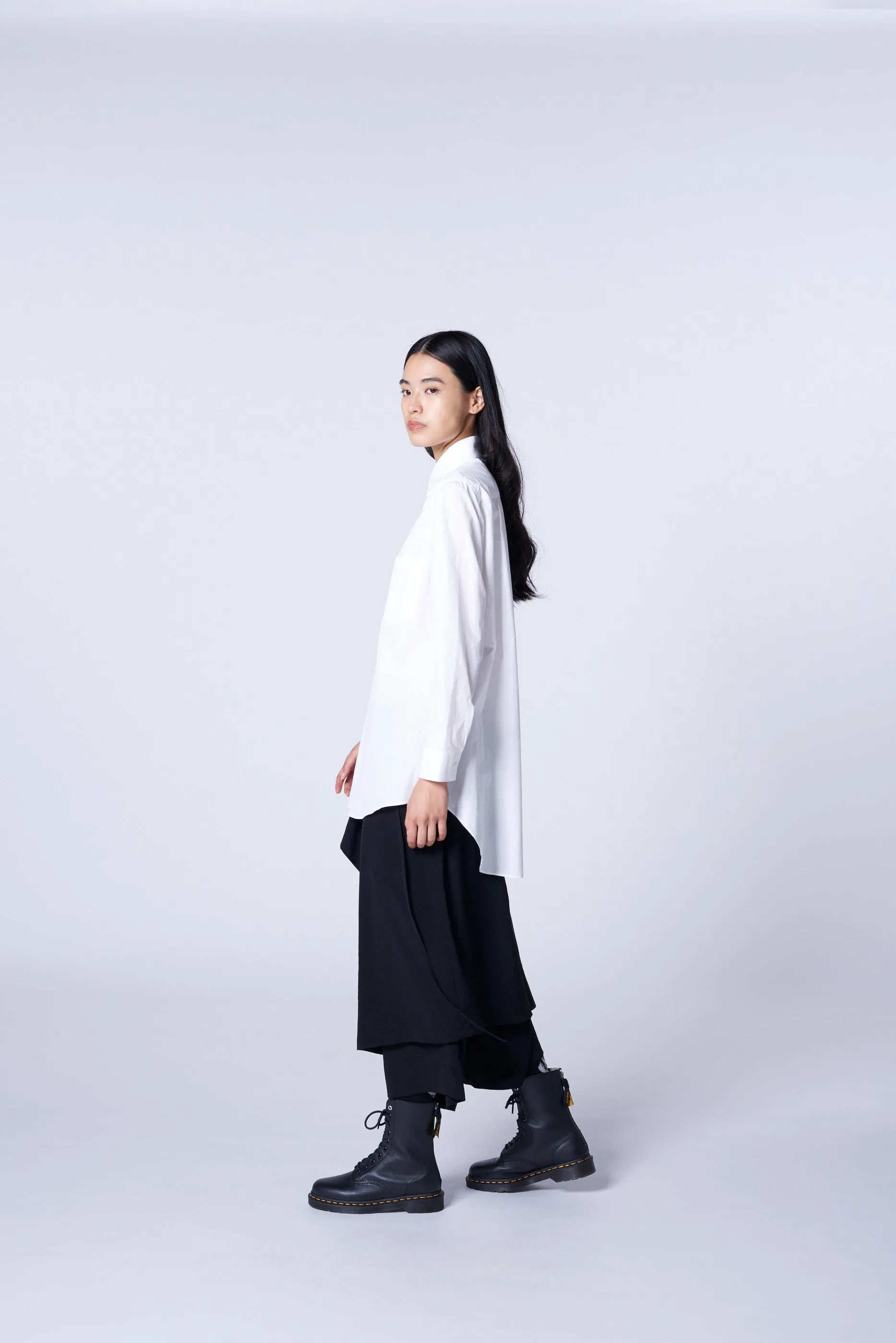CREPE DE CHINE BOUND SKIRT PANTS sold by Yohji Yamamoto product image thumbnail 5