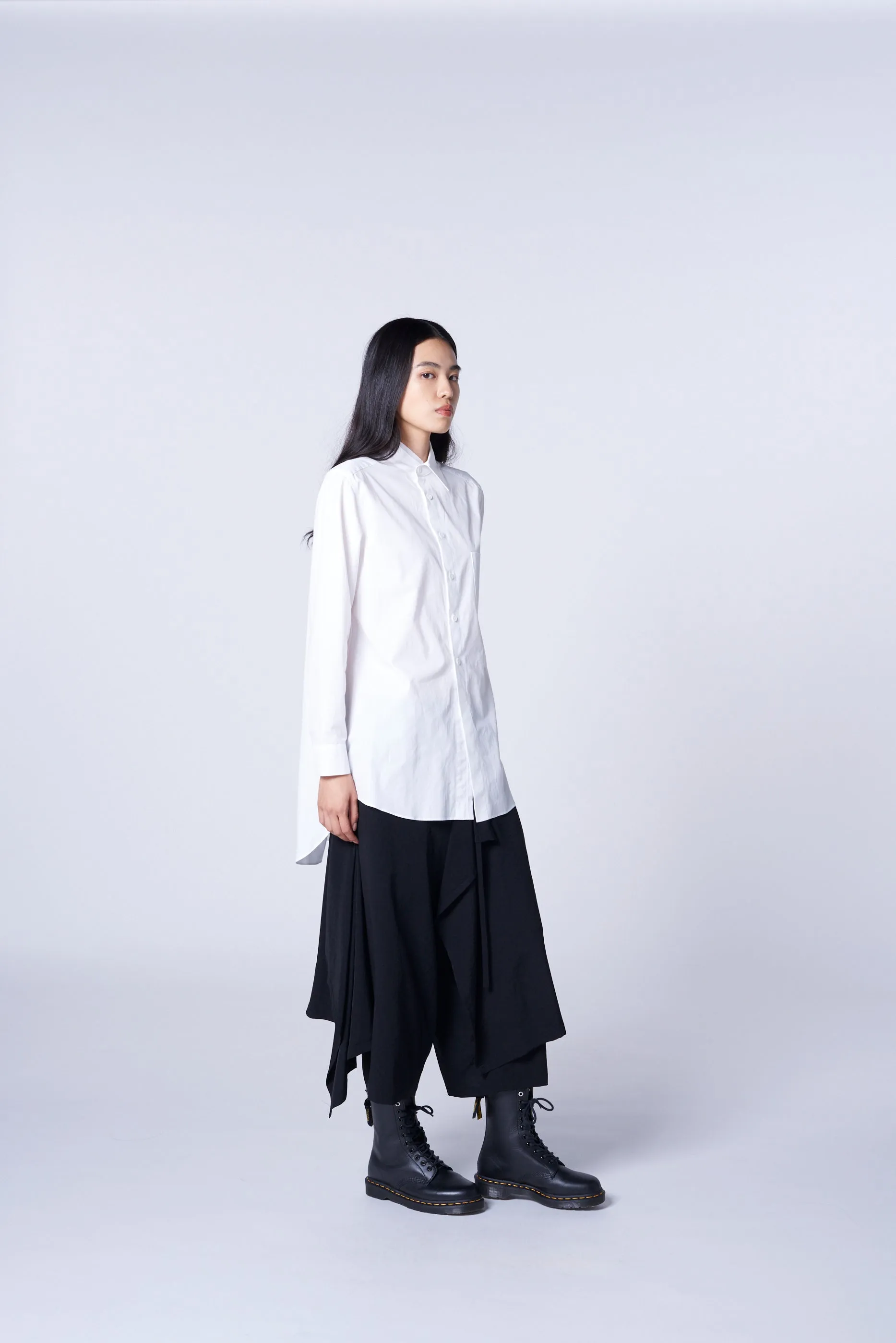 CREPE DE CHINE BOUND SKIRT PANTS sold by Yohji Yamamoto product image thumbnail 4
