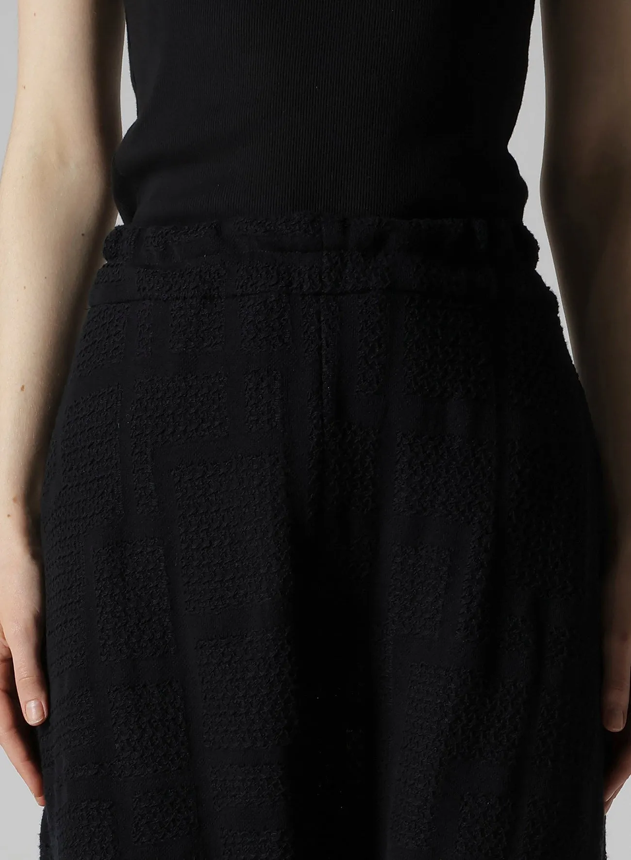 GEOMETRIC SHEER JQ POCKET SAROUEL PANTS sold by Yohji Yamamoto product image thumbnail 5