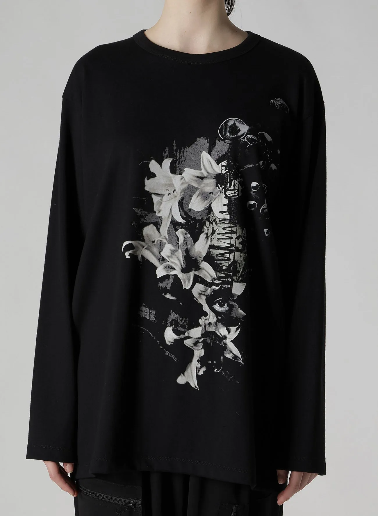FLOWER PRINT LONG SLEEVE T sold by Yohji Yamamoto product image thumbnail 4