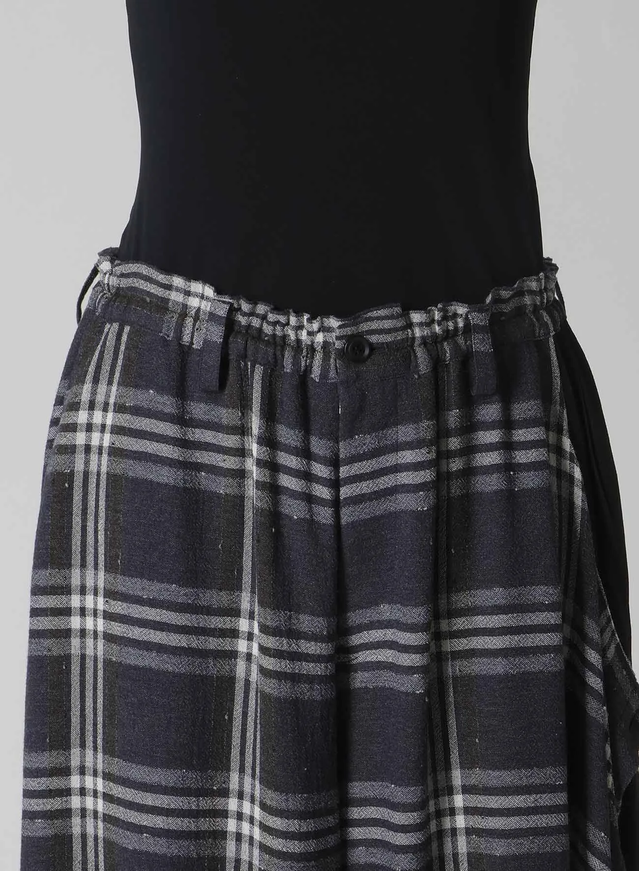 GAUZE PLAID LEFT DOUBLE BUTTON OPEN PANTS sold by Yohji Yamamoto product image thumbnail 5