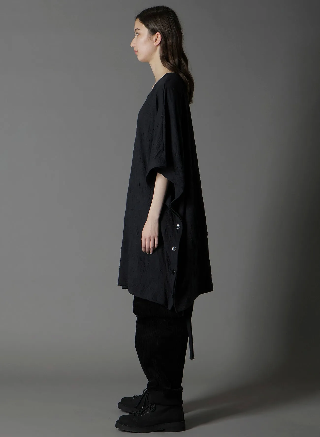 CATHC WASHER WRINKLE JERSEY SIDE BUTTON SHORT SLEEVED T-SHIRT sold by Yohji Yamamoto product image thumbnail 3