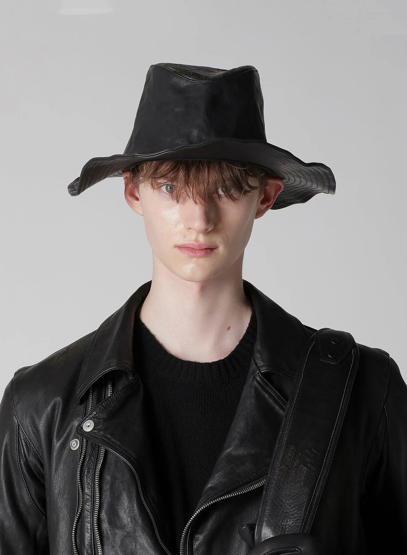 JAPAN TANNIN CALF TEN GALLON HAT sold by Yohji Yamamoto product image thumbnail 3