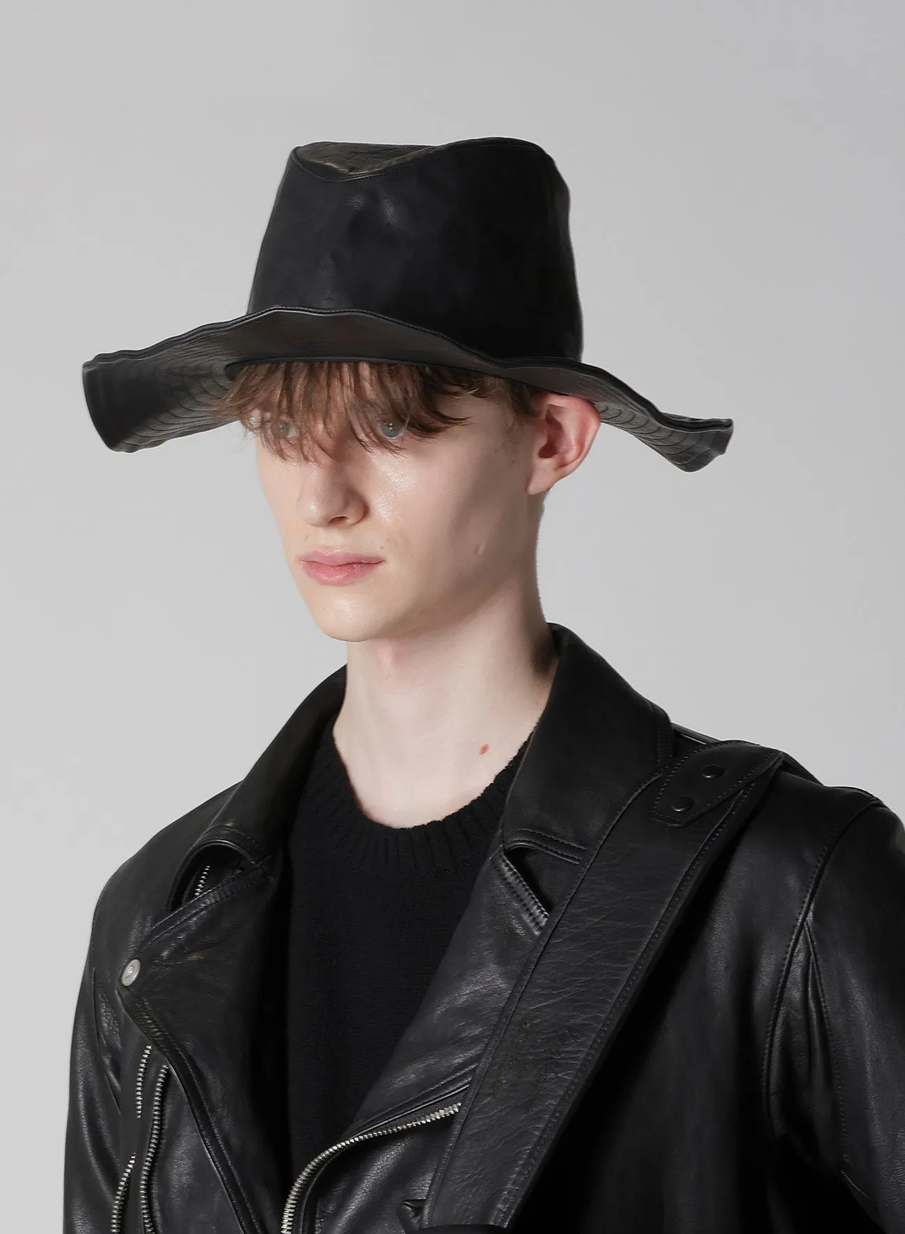 JAPAN TANNIN CALF TEN GALLON HAT sold by Yohji Yamamoto product image thumbnail 4