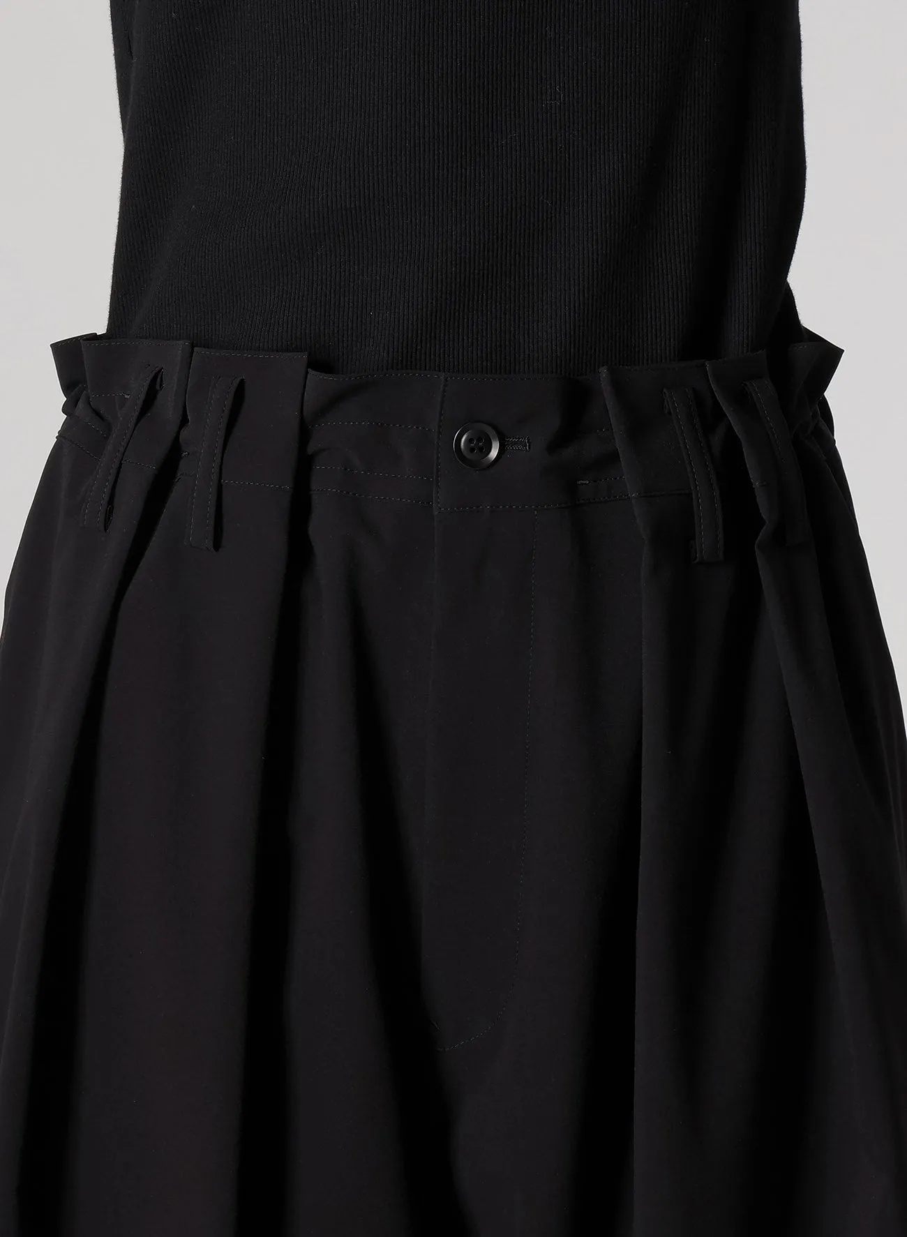 PE/ TAFTA DOUBLE TUCK GATEHRED PANTS sold by Yohji Yamamoto product image thumbnail 5