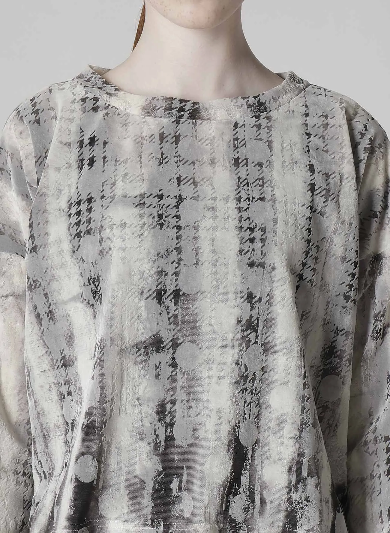 HOUNDTOOTH DOTS TULLE CROPPED ROUND NECK T sold by Yohji Yamamoto product image thumbnail 5