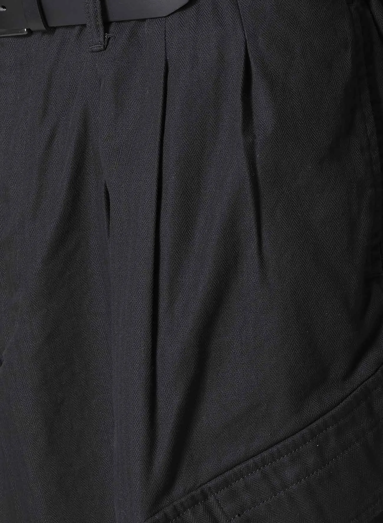 BLACK SCANDAL HERRINGBONE 12TUCK WORK PANTS sold by Yohji Yamamoto product image thumbnail 5