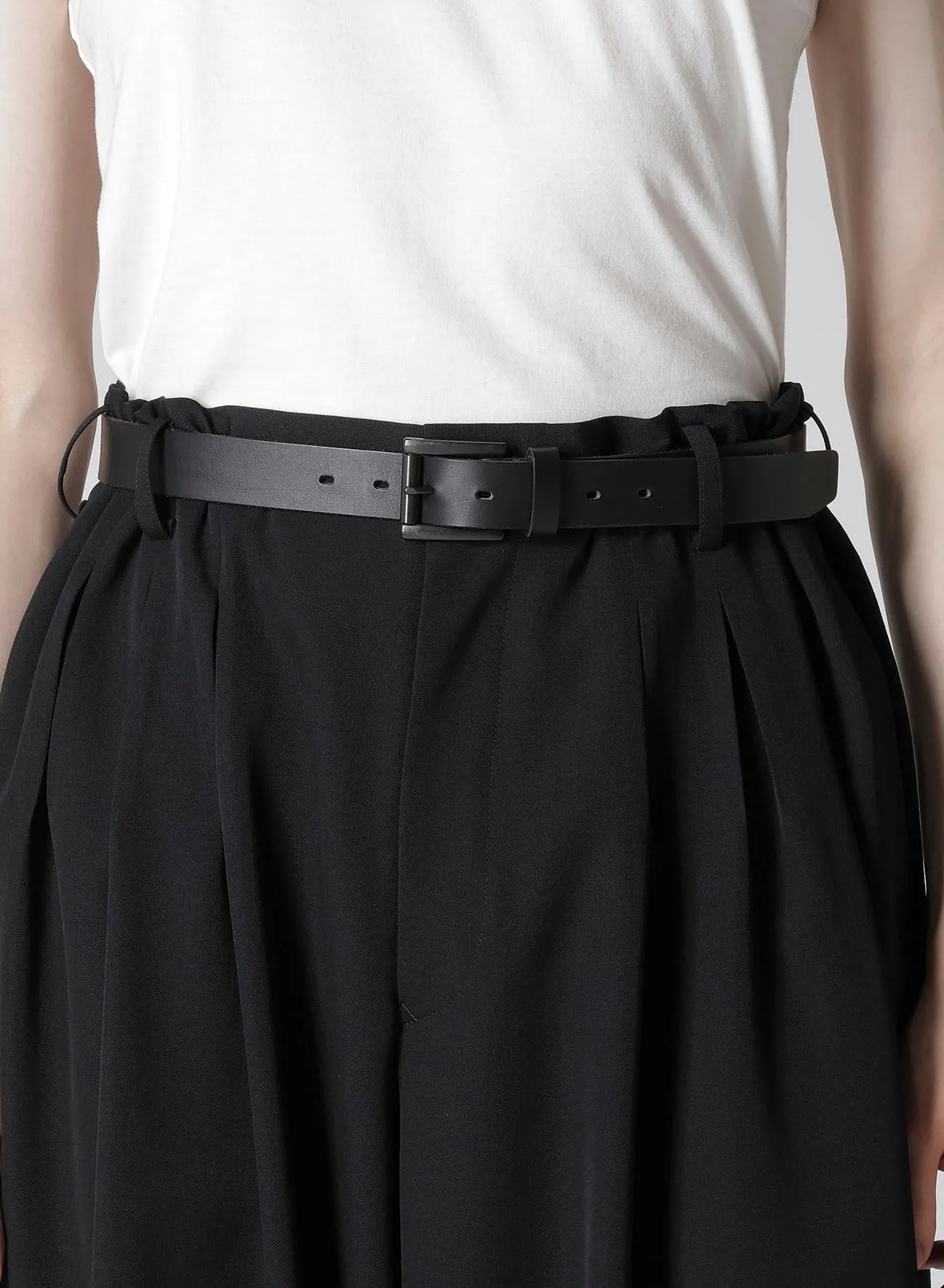 WOOL GABARDINE 12 TUCKS PANTS sold by Yohji Yamamoto product image thumbnail 3