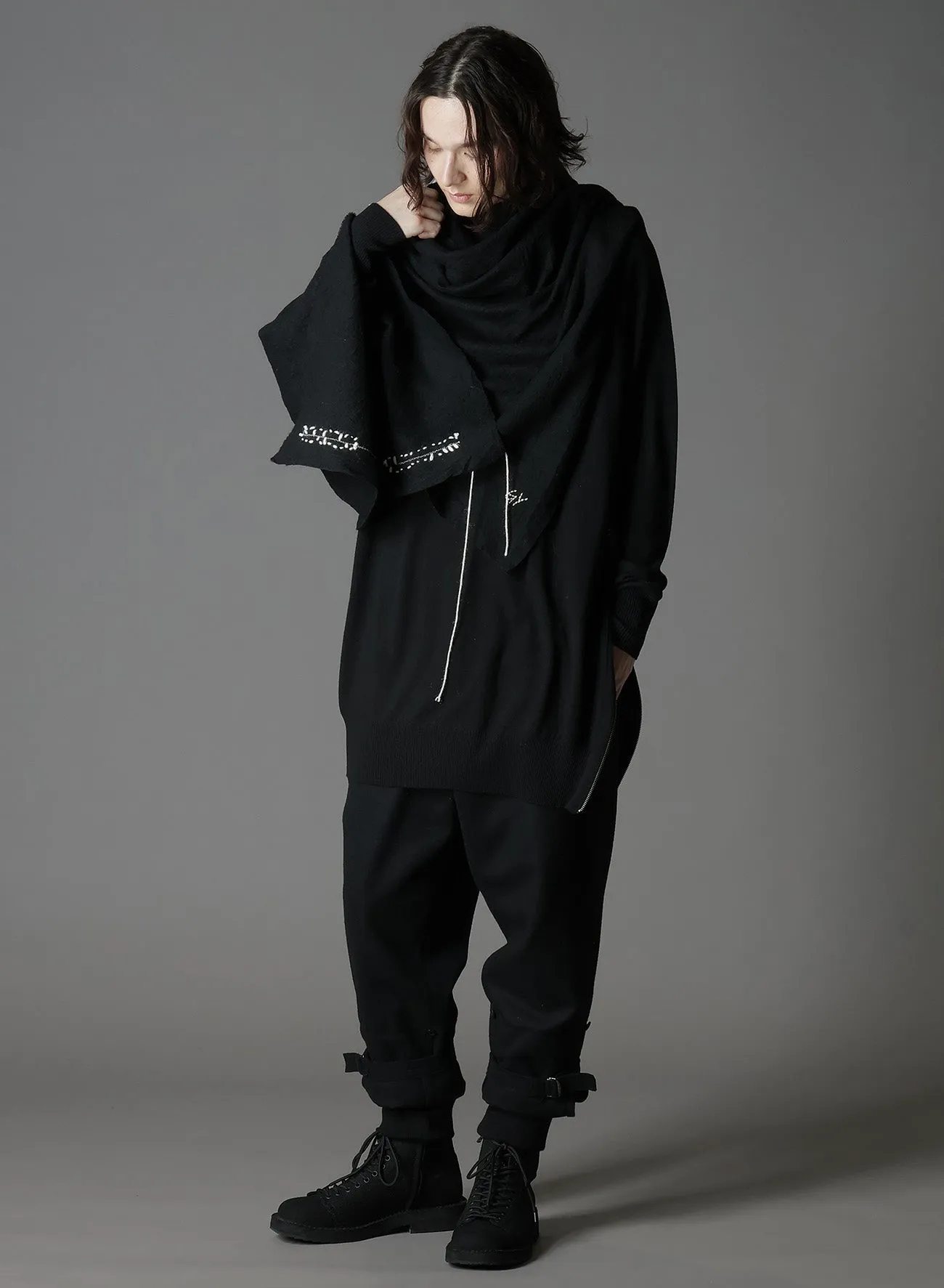 MERINO WOOL LEFT ZIPPER RAGLAN SLEEVE TURTLENECK sold by Yohji Yamamoto product image thumbnail 5