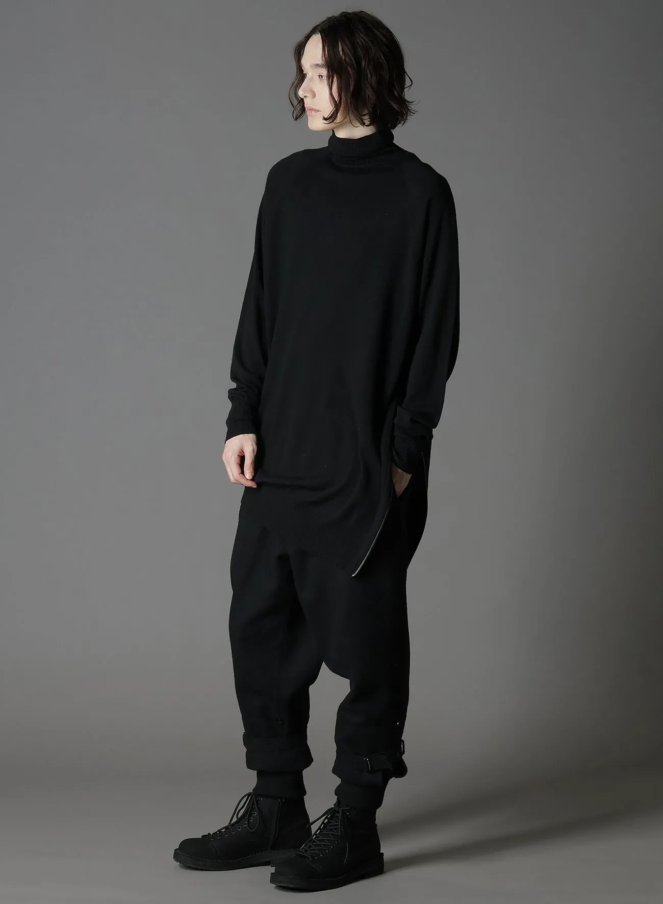 MERINO WOOL LEFT ZIPPER RAGLAN SLEEVE TURTLENECK sold by Yohji Yamamoto product image thumbnail 2
