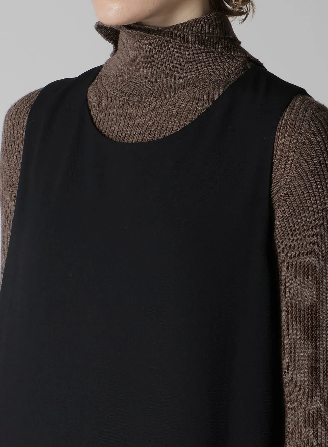 WOOL SERGE SLEEVELESS DRESS sold by Yohji Yamamoto product image thumbnail 5