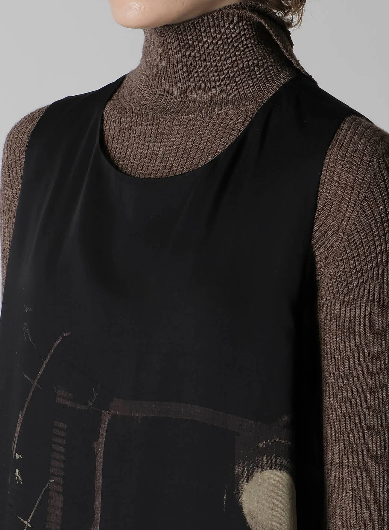 DUNGEREE TWILL SLEEVELESS DRESS sold by Yohji Yamamoto product image thumbnail 5