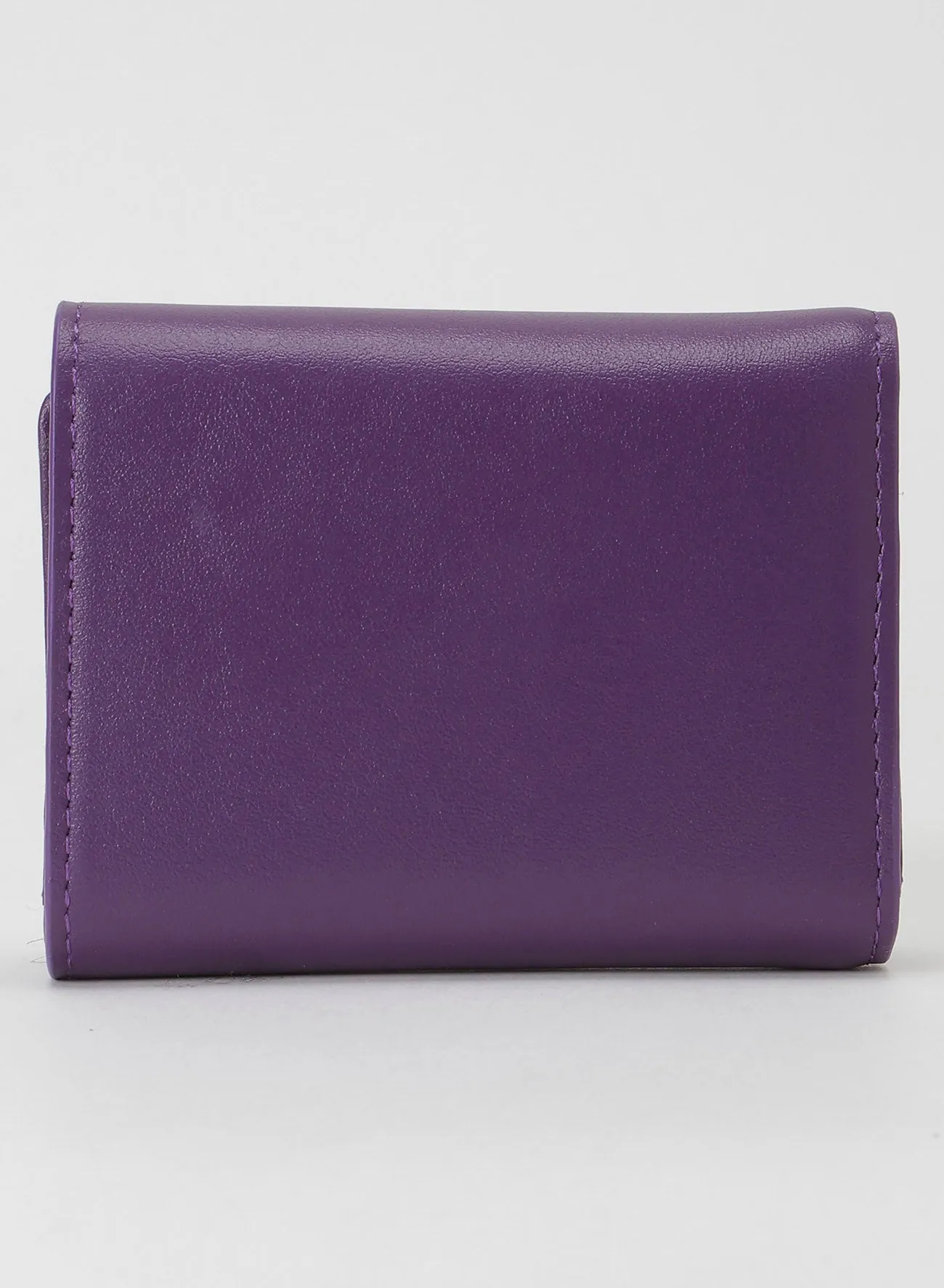Compact sold by Yohji Yamamoto product image thumbnail 5