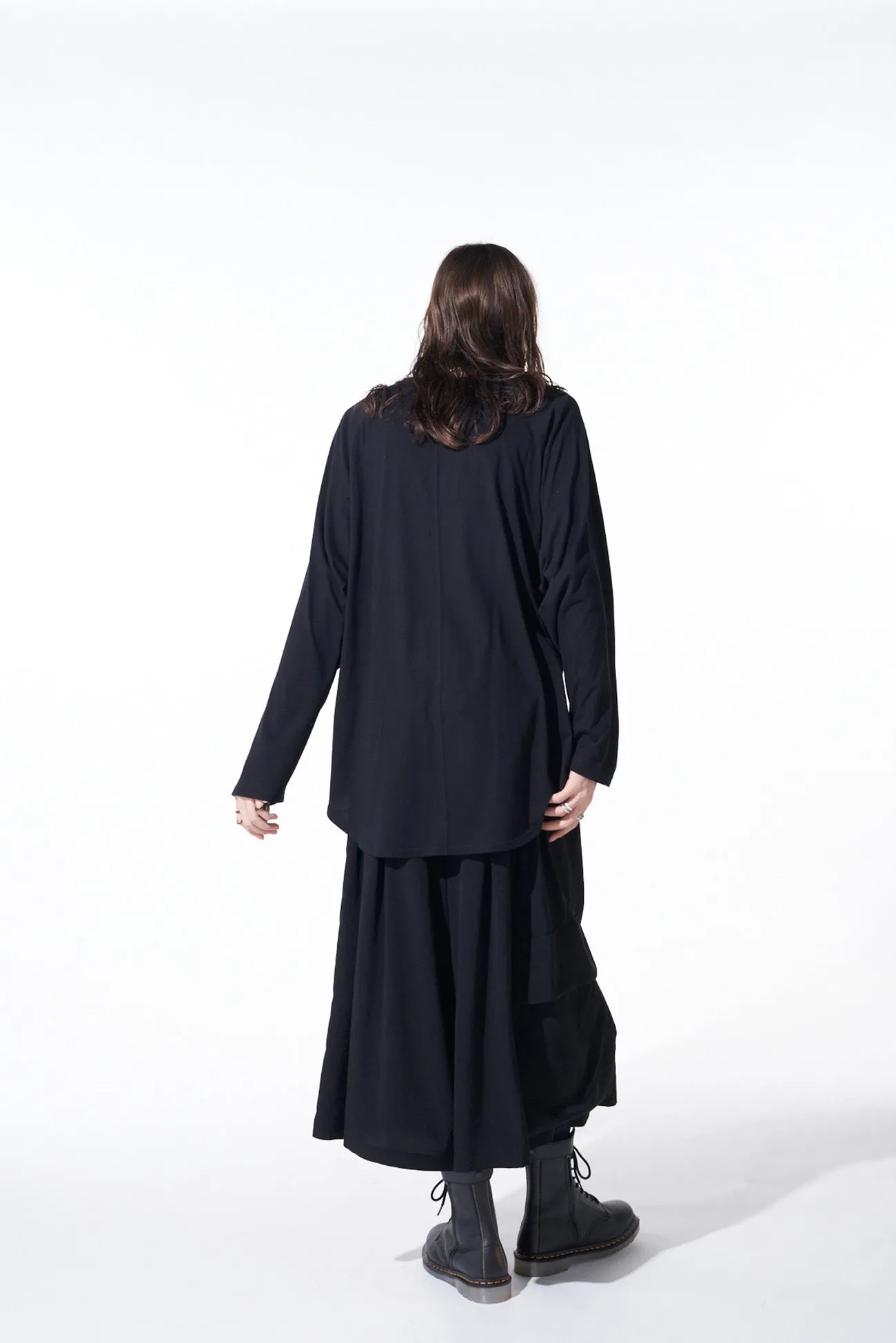 30/COTTON JERSEY OVERSIZED RAGLAN SLEEVE T-SHIRT sold by Yohji Yamamoto product image thumbnail 4