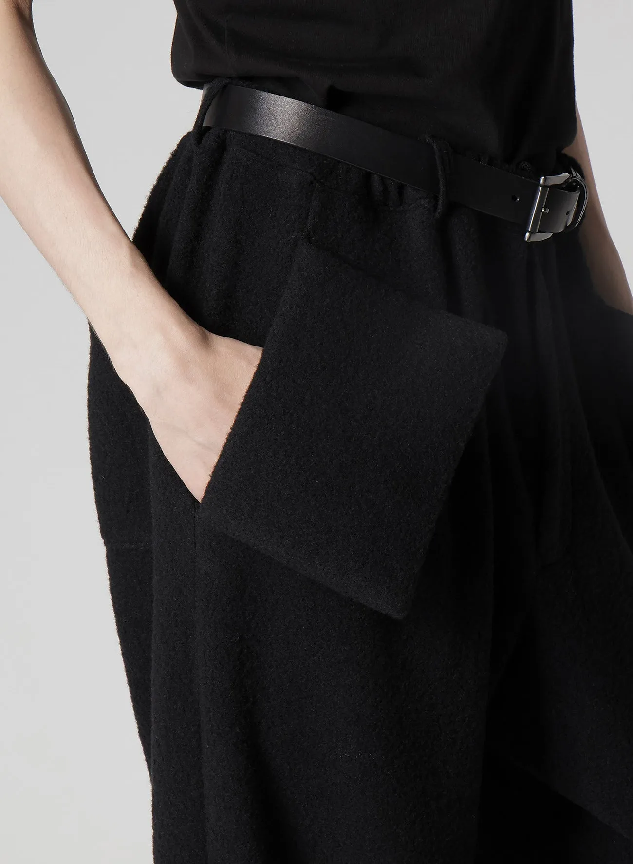 BOUCLE SINGLE JERSEY PADDED POCKET PANTS sold by Yohji Yamamoto product image thumbnail 4