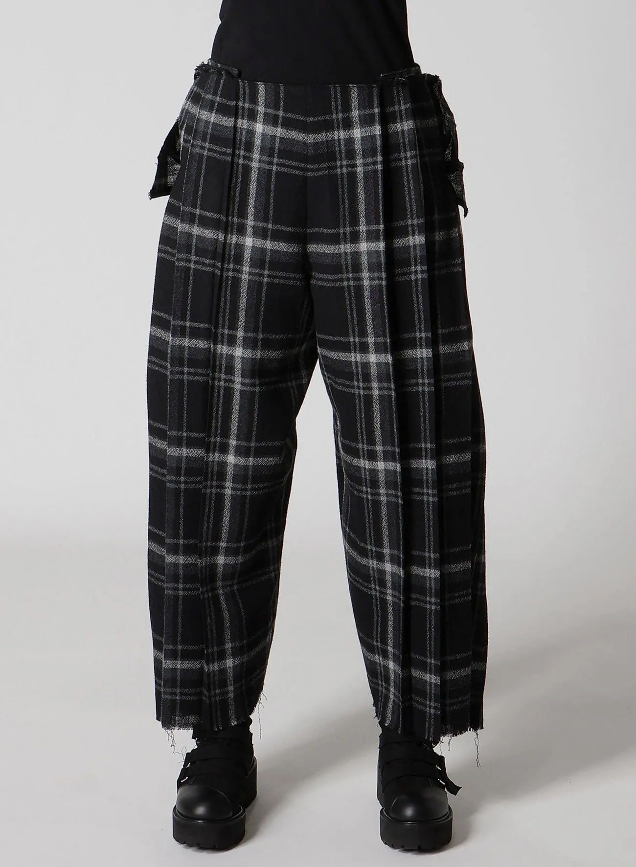 PLAID PATTERN PLEATS PANTS sold by Yohji Yamamoto product image thumbnail 5