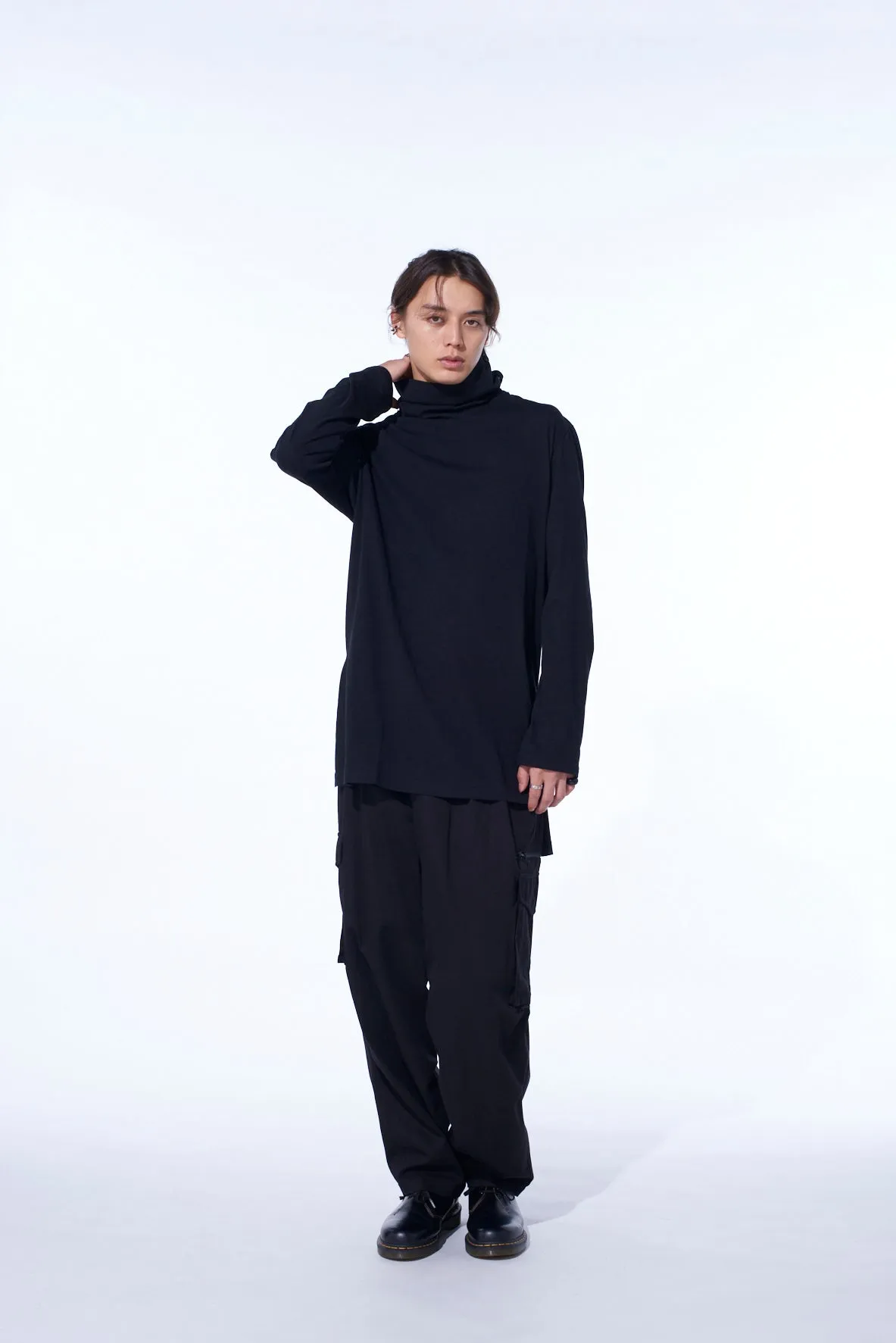 COTTON TWILL KNEE TUCK CARGO PANTS sold by Yohji Yamamoto product image thumbnail 2