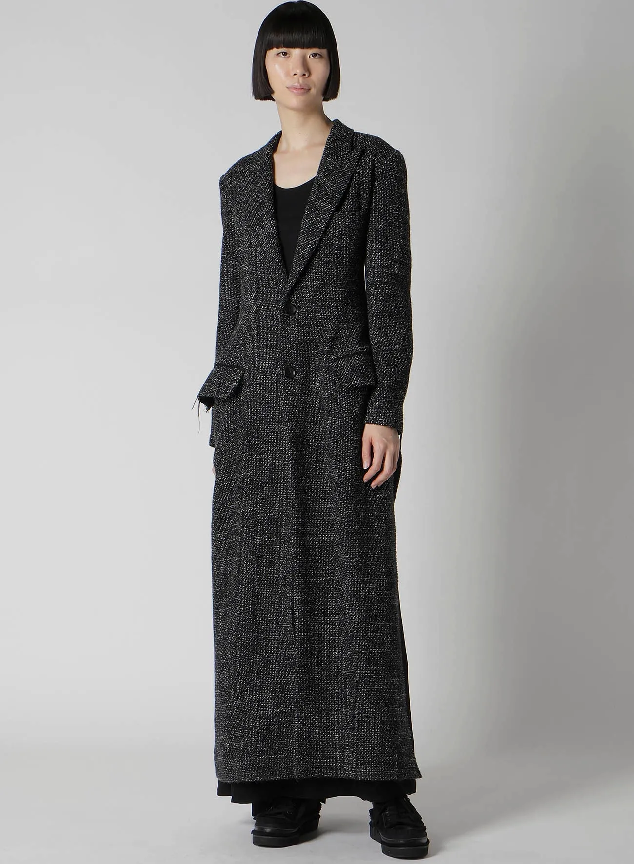 HANDMADE TWEED BACK LACE UP LONG COAT sold by Yohji Yamamoto product image thumbnail 3
