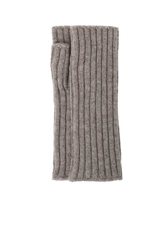 WASHABLE WOOL FINGERED ARM WARMER sold by Yohji Yamamoto